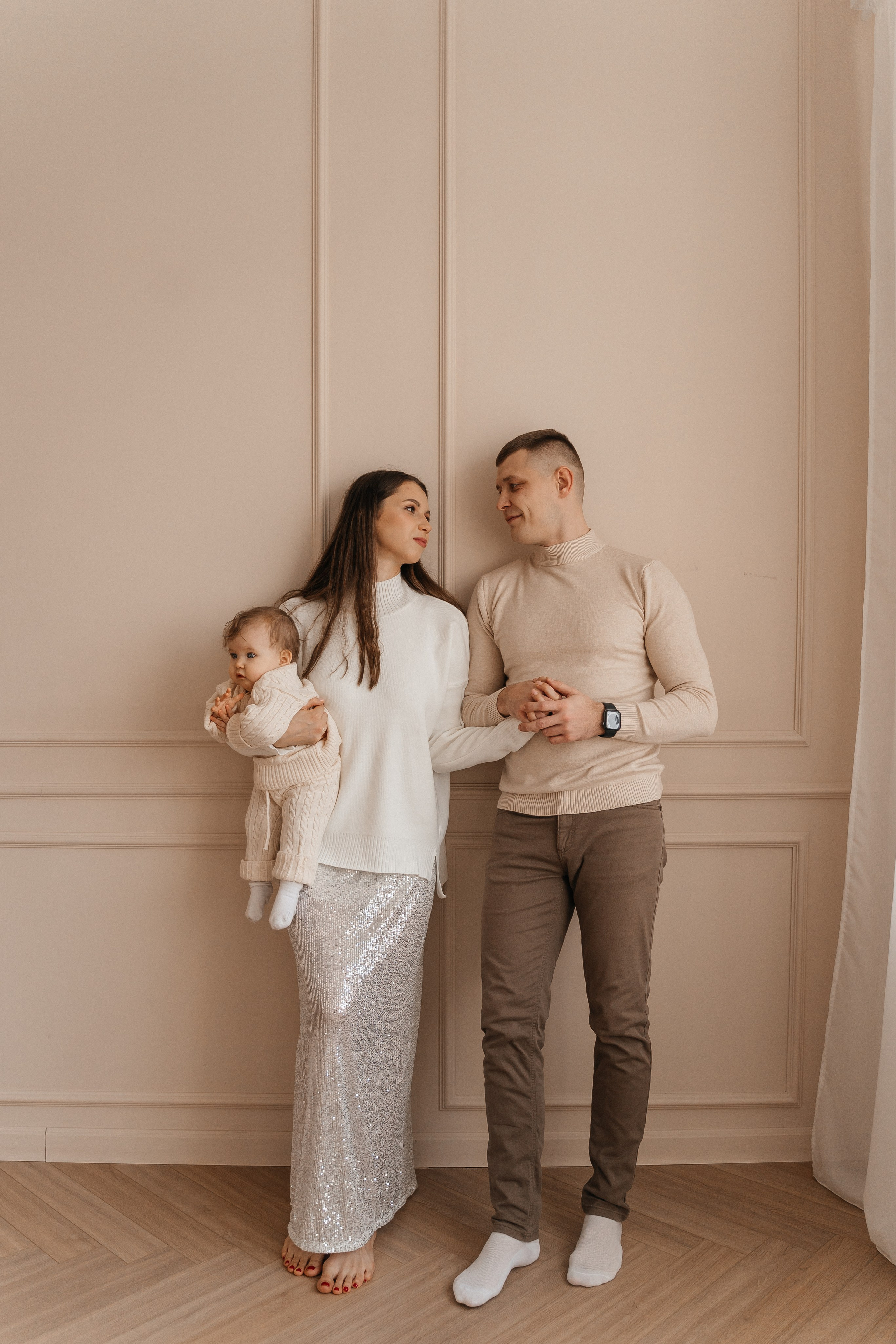 Сережа, Юля, Василиса и Дарина. Волик Мария