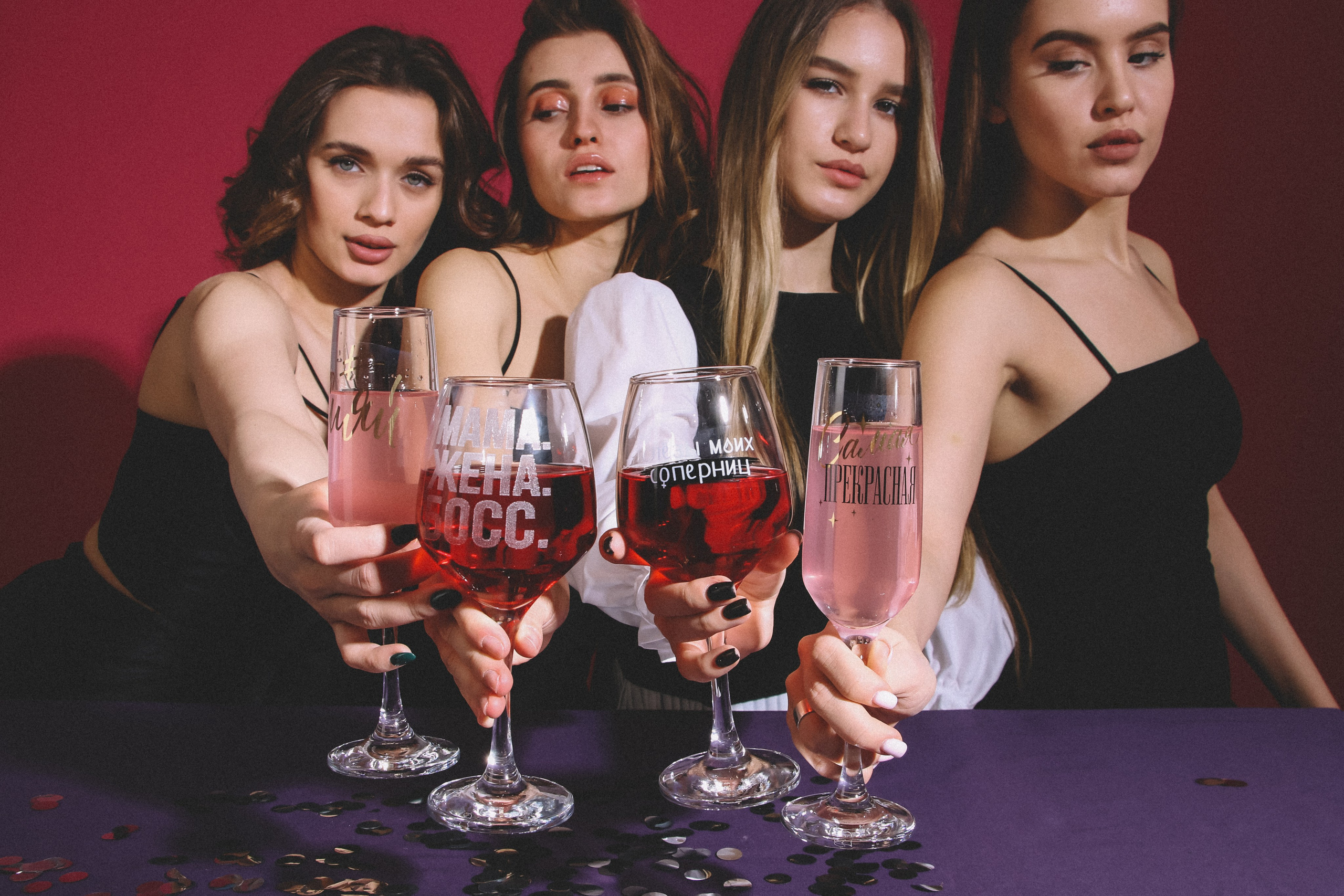 Разработки 8 марта. Фотограф для различных событий, проектов, маркетплейсов, сайтов и мероприятий в Екатеринбурге