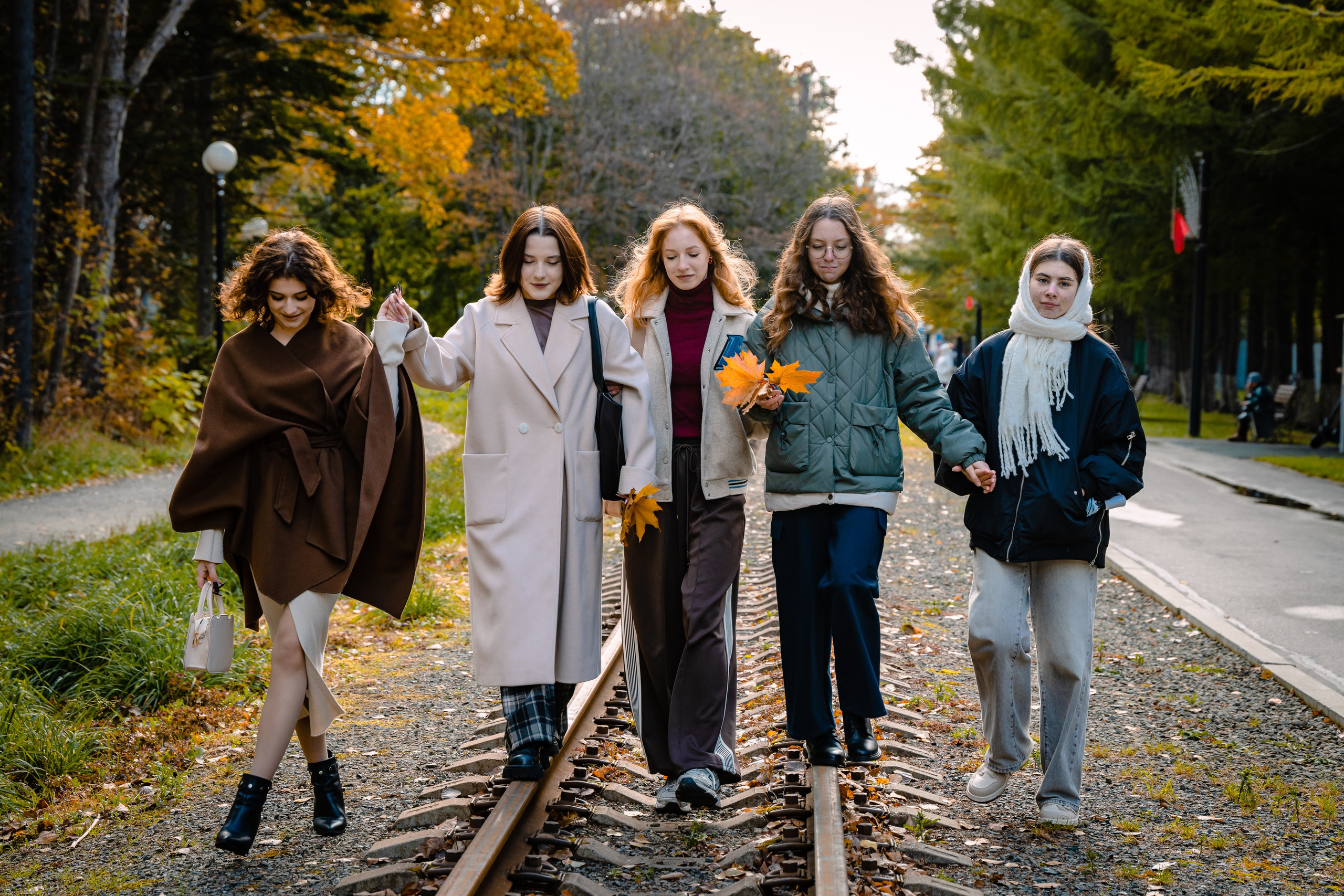 9Б фотопрогулка. Фотограф. г. Южно-Сахалинск. Олег Толстов