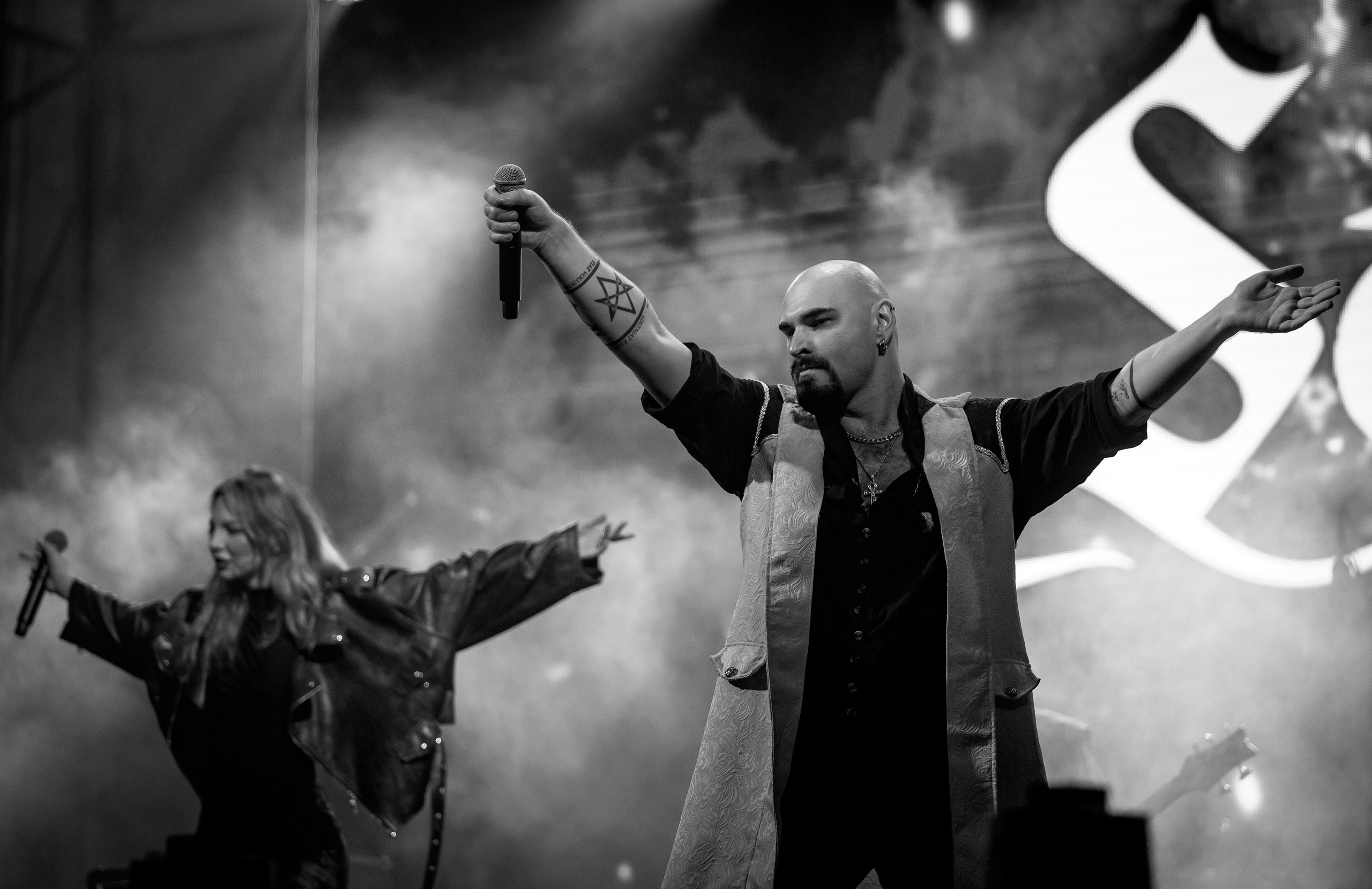 Saphath. Крылья Сахалина. Фотограф. г. Южно-Сахалинск. Олег Толстов