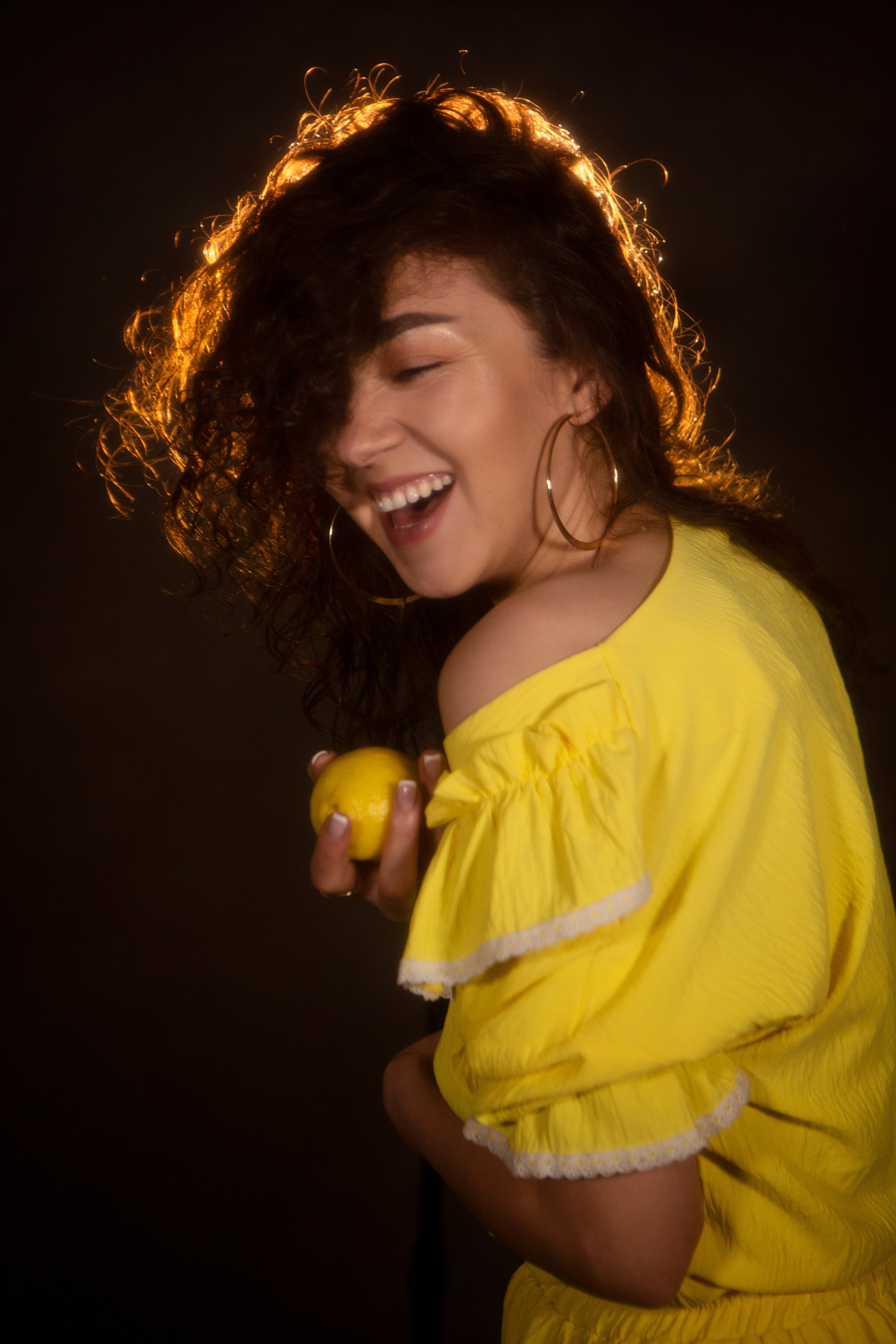 Студийные портреты. Фотограф / Мастерская фотографии МетоD