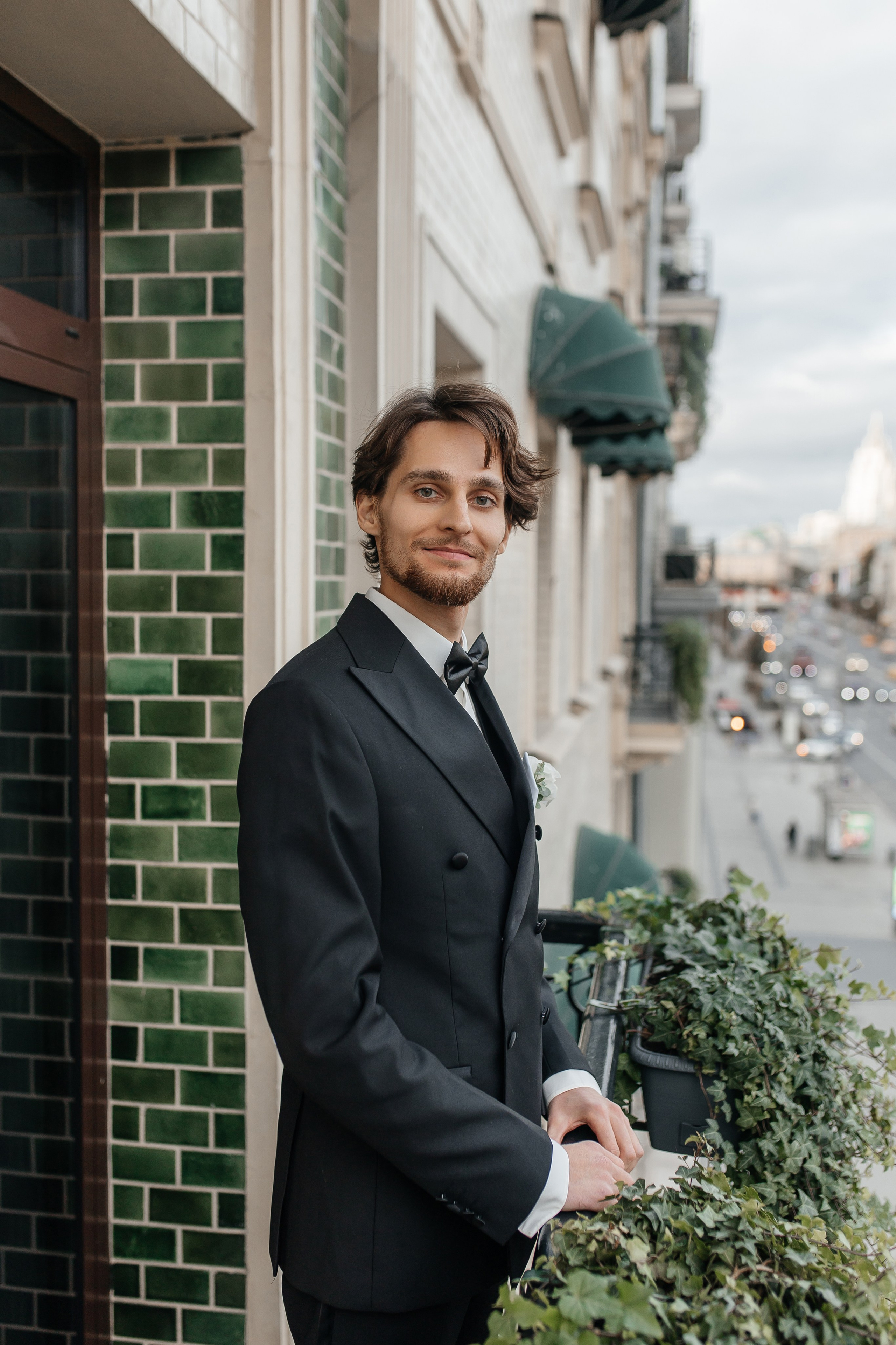 Свадебная фотосессия в отеле Hartwell в Москве. Свадебный фотограф в Москве Дарья Олендарёва