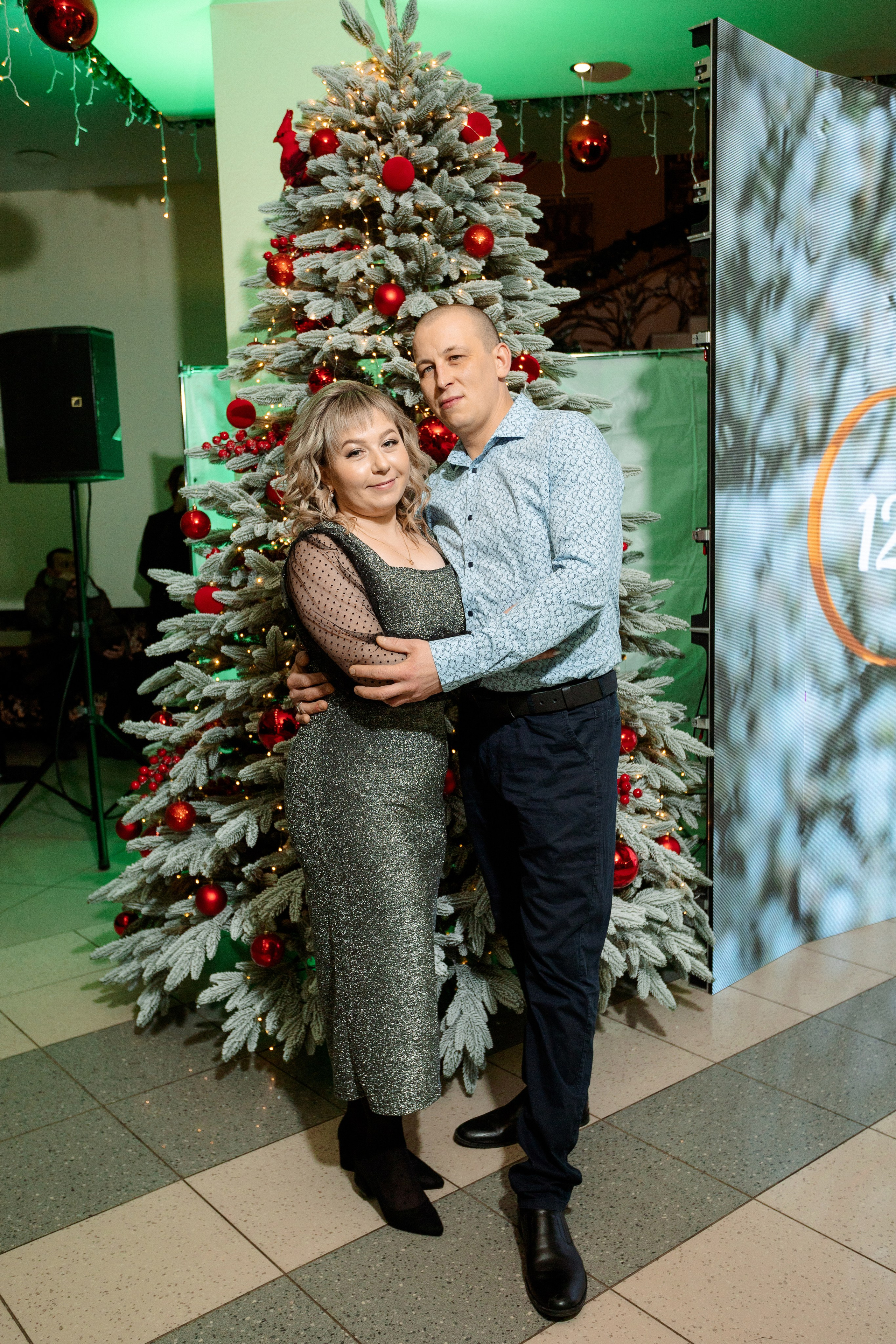 РЕПОРТАЖ: НОВЫЙ ГОД В ДК МЕТАЛЛУРГ. Профессиональный фотограф в Ижевске Леша Петров