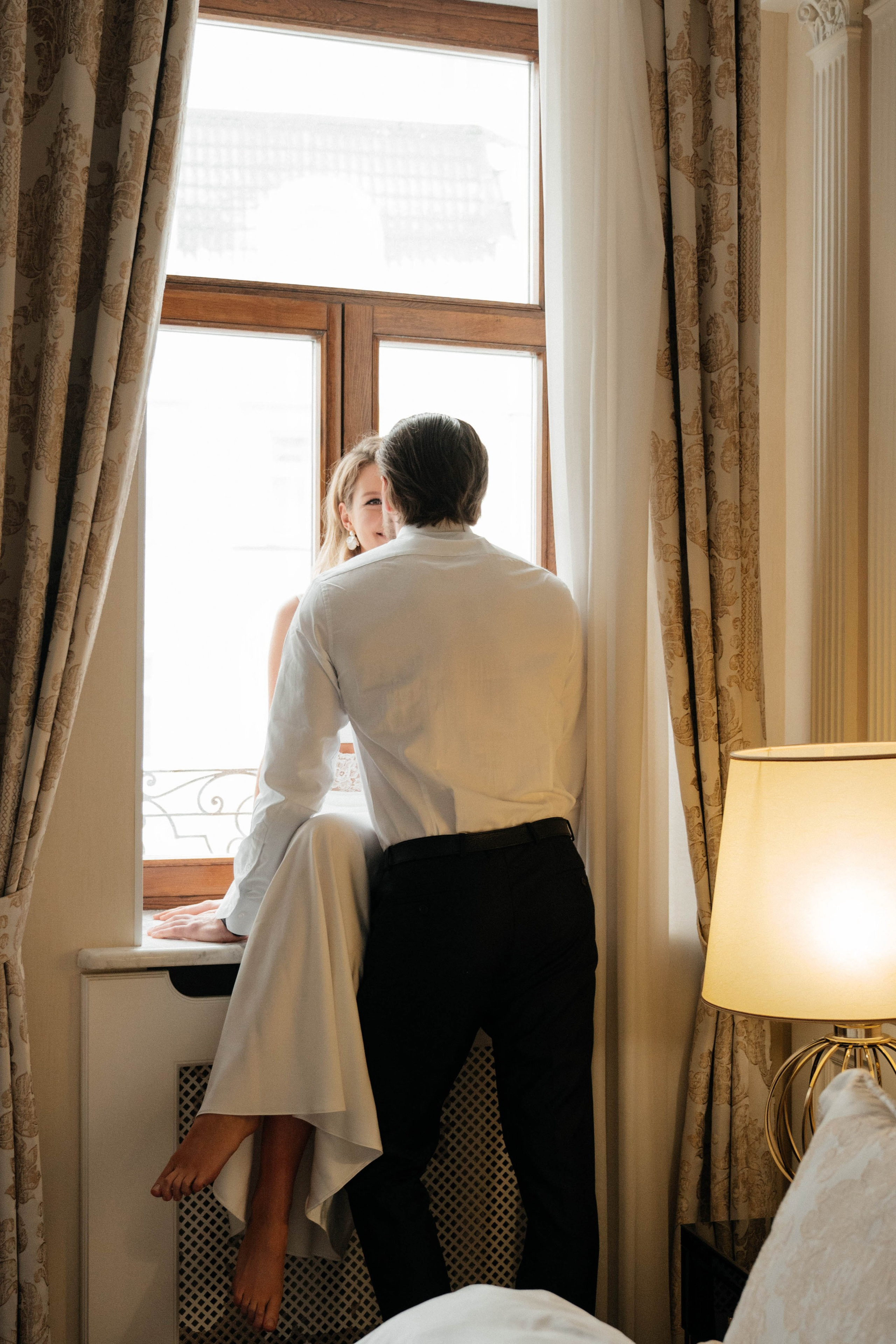 Алексей и Анастасия, творческая съемка в отеле Амбассадор. Свадебный фотограф Москва Александра Аверкова