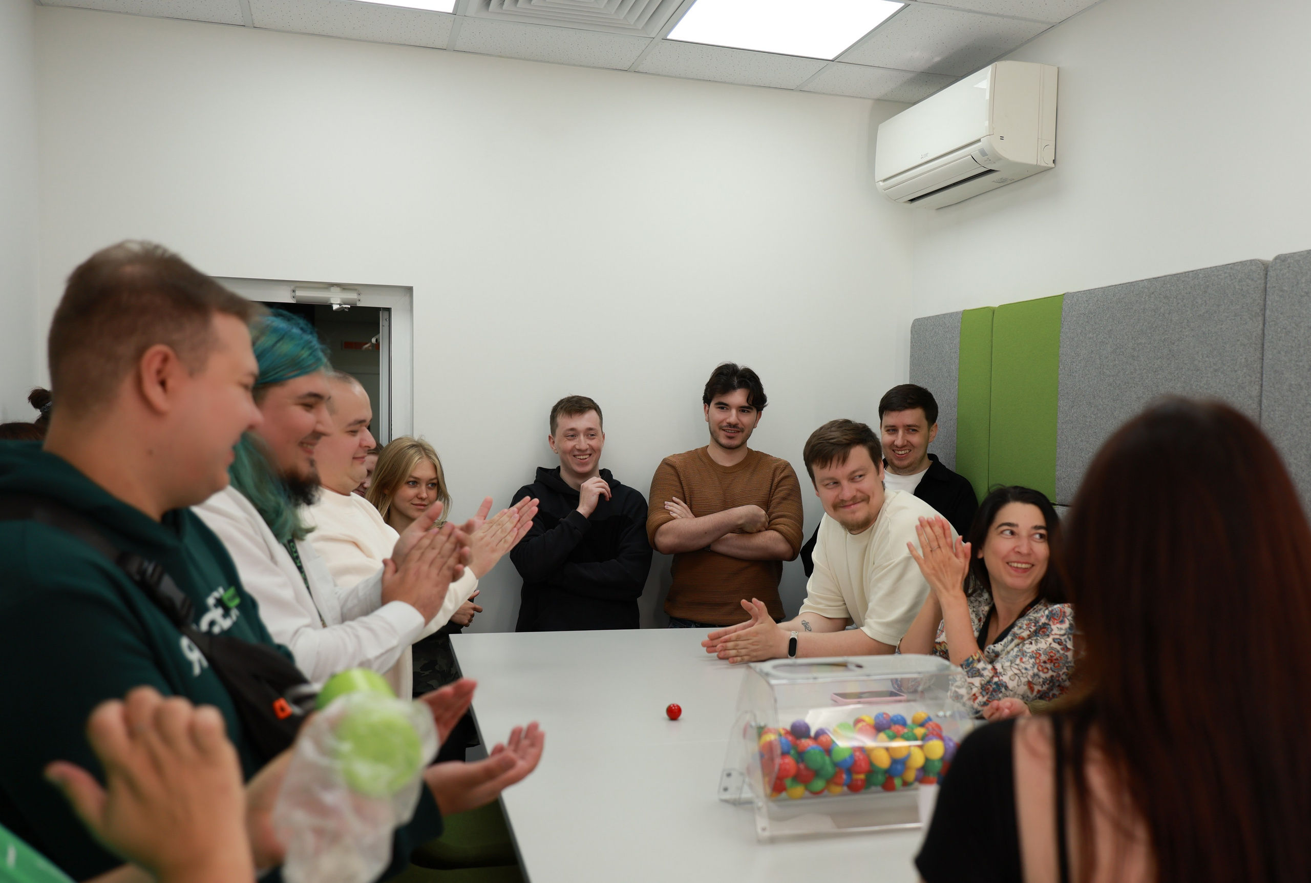 Корпоратив в офисе. Tuspukto