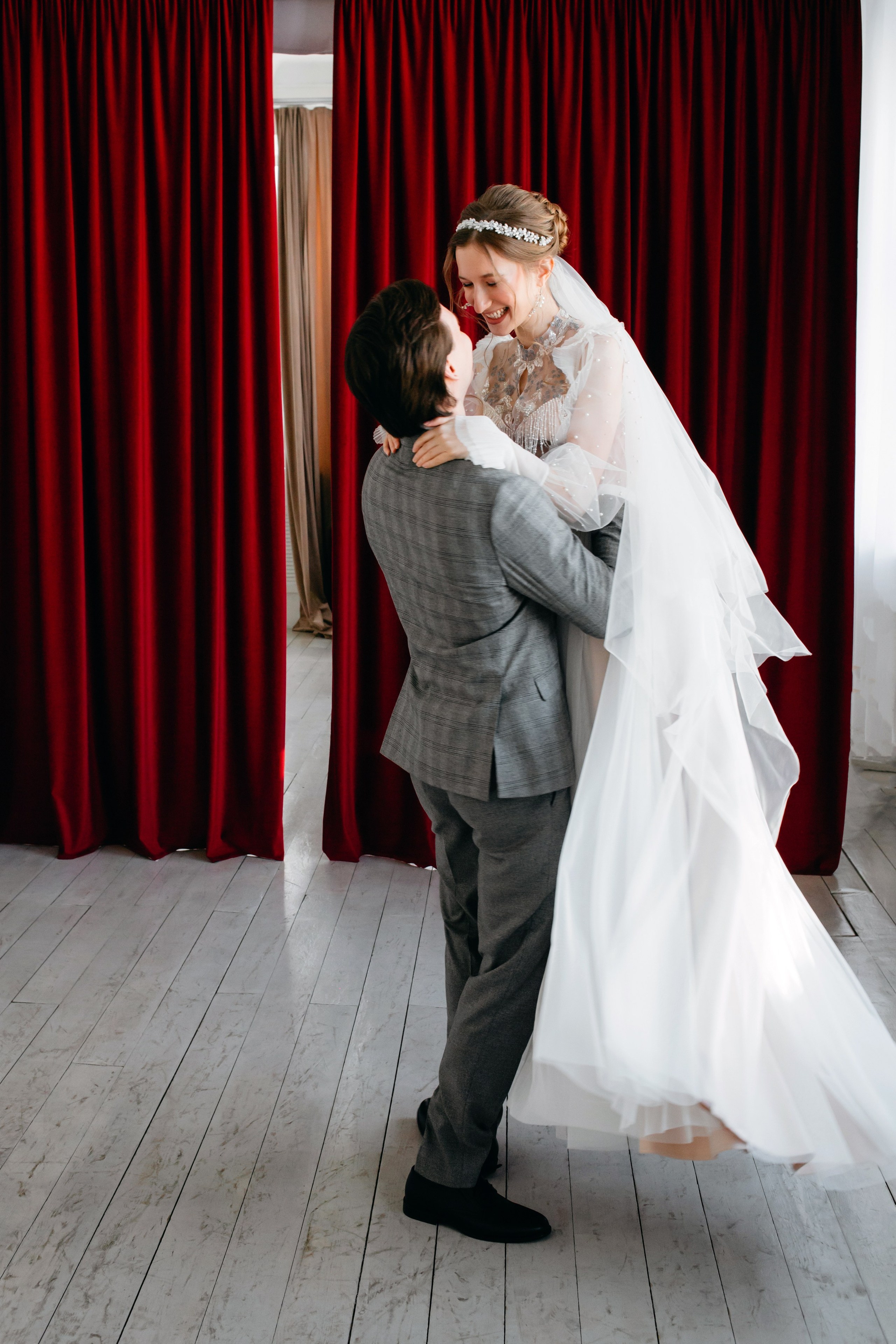 Свадебная фотосессия Анны и Дмитрия. Фотограф в Челябинске Ополихина Анна