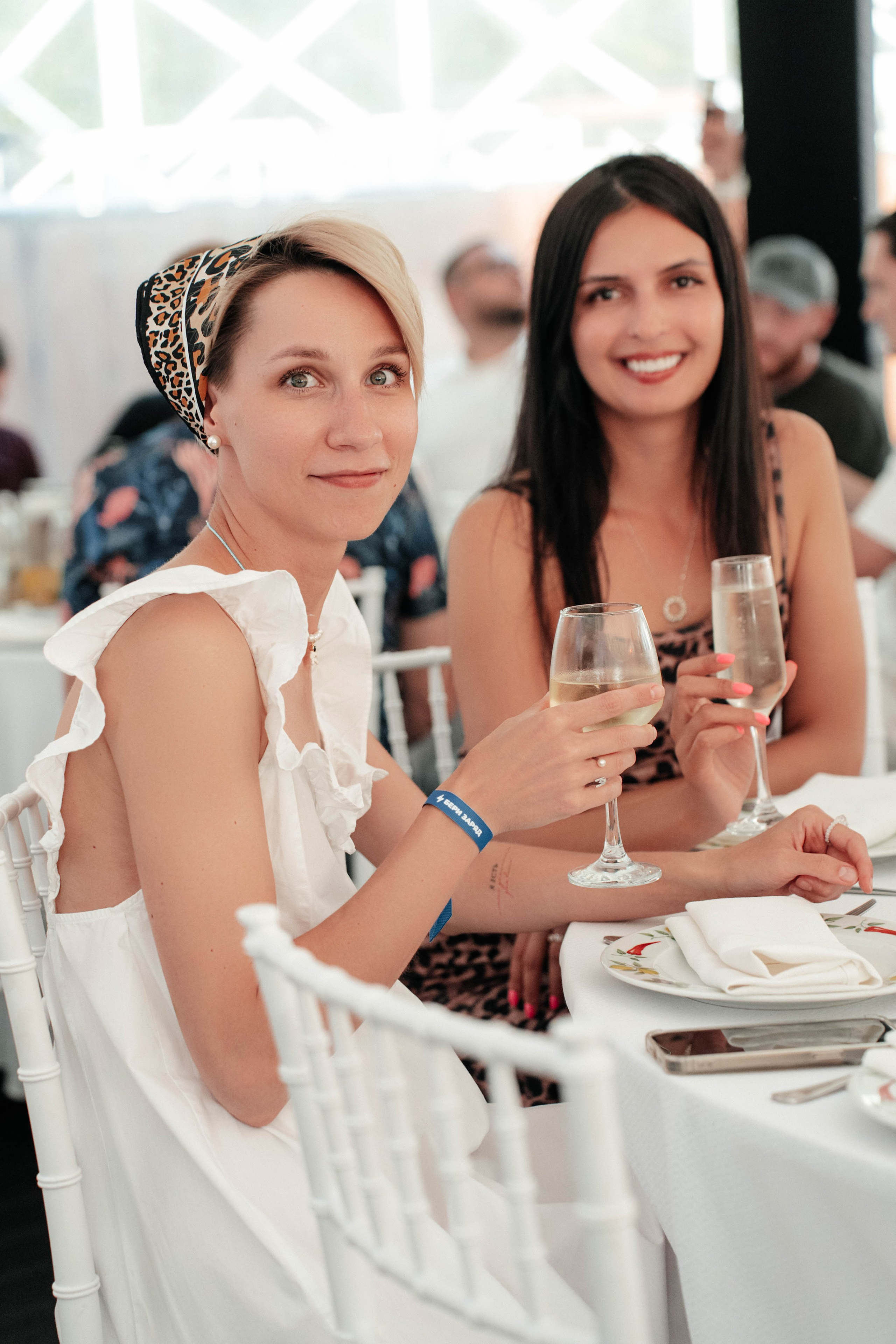 Бери заряд. Свадебный фотограф Москва Александра Аверкова