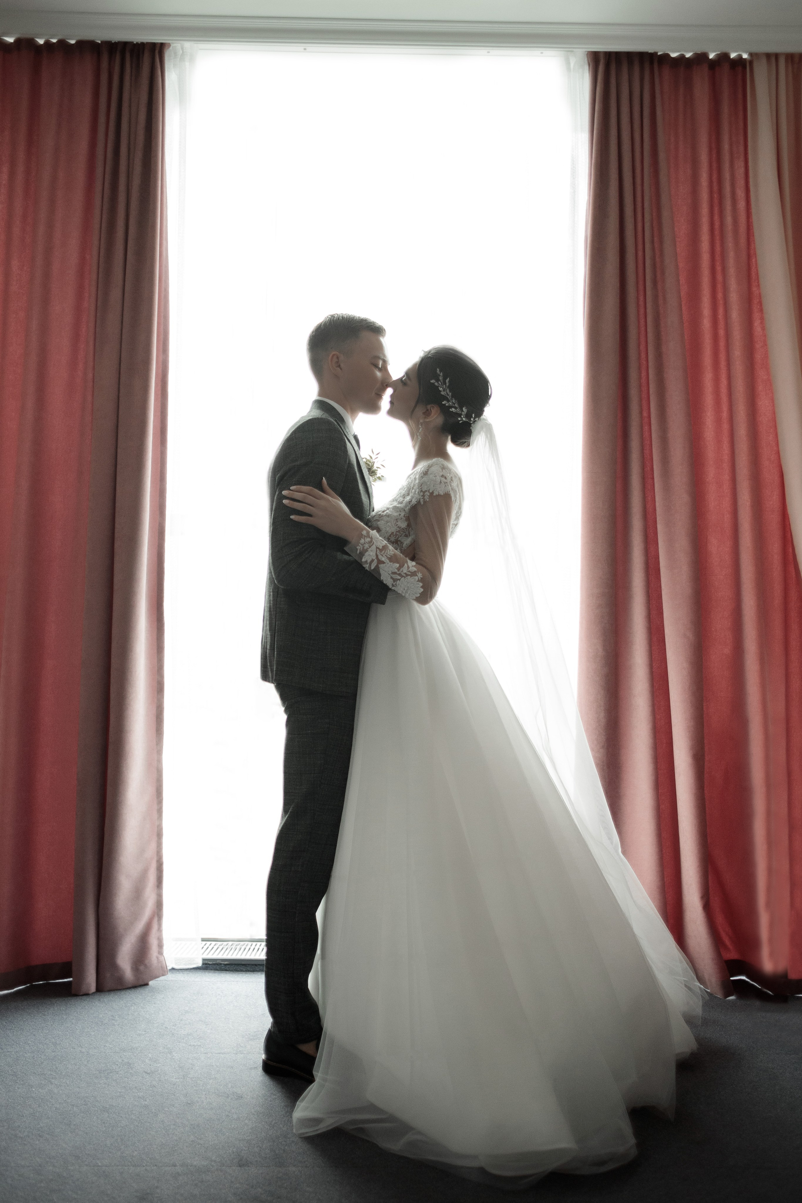 Иван & Екатерина. Свадебный фотограф в Астрахани. Фототуры по Астрахани и в горы Кавказа