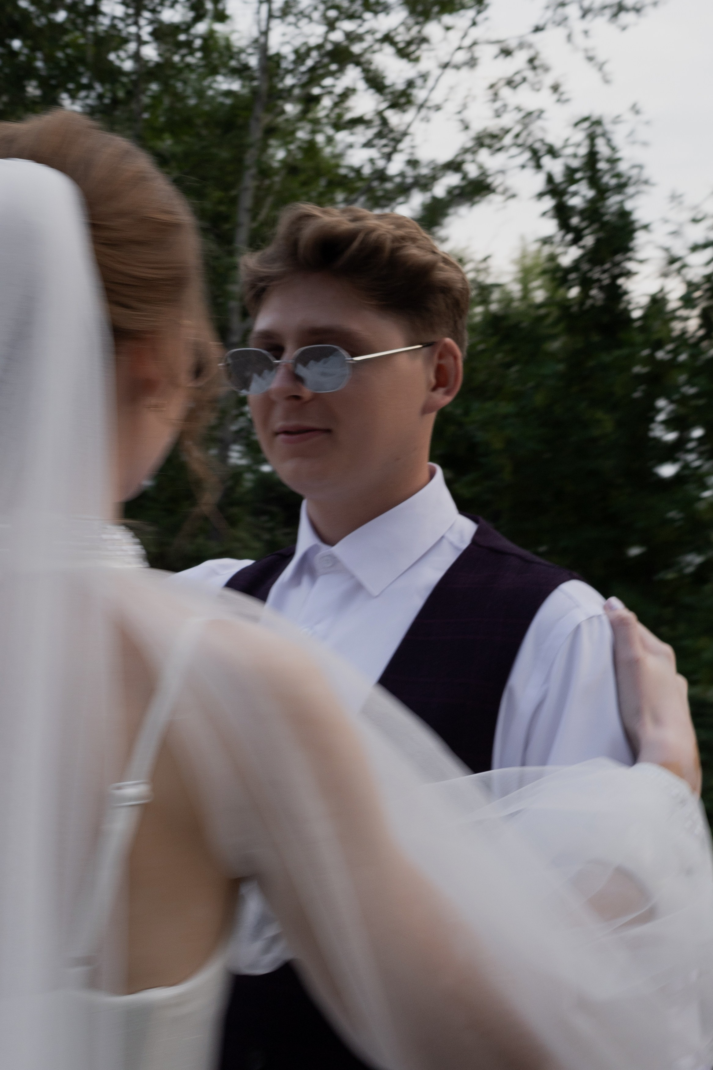 Владислав и Юлия Вечерняя прогулка по городу. Свадебный Фотограф в Иркутске Екатерина Елисеева