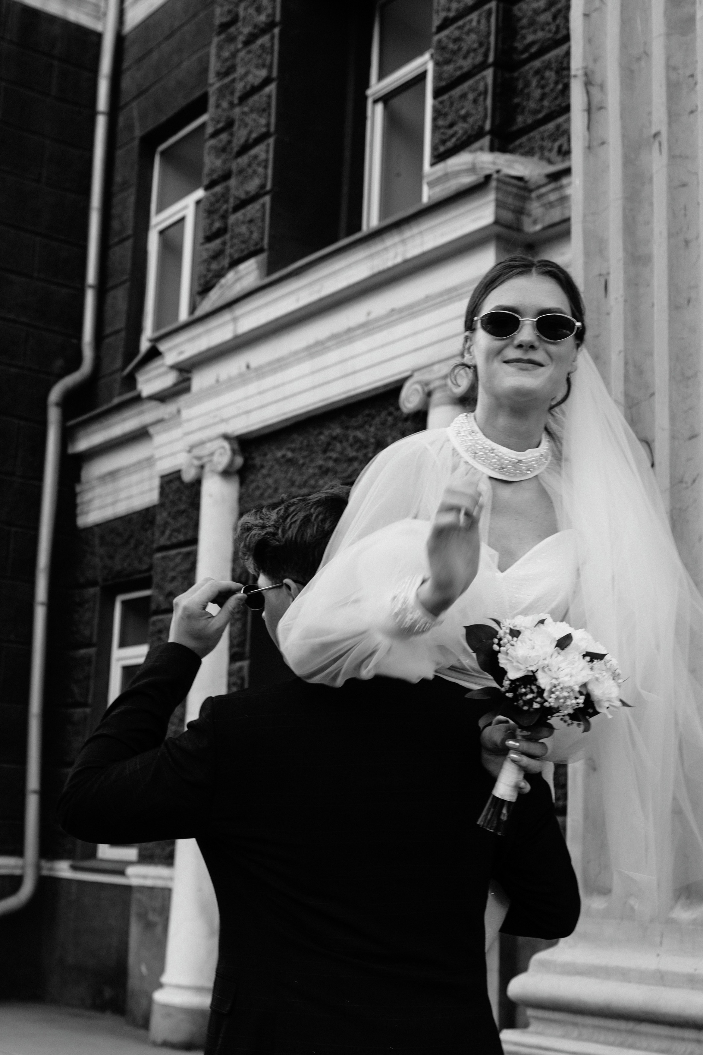 Владислав и Юлия Вечерняя прогулка по городу. Свадебный Фотограф в Иркутске Екатерина Елисеева