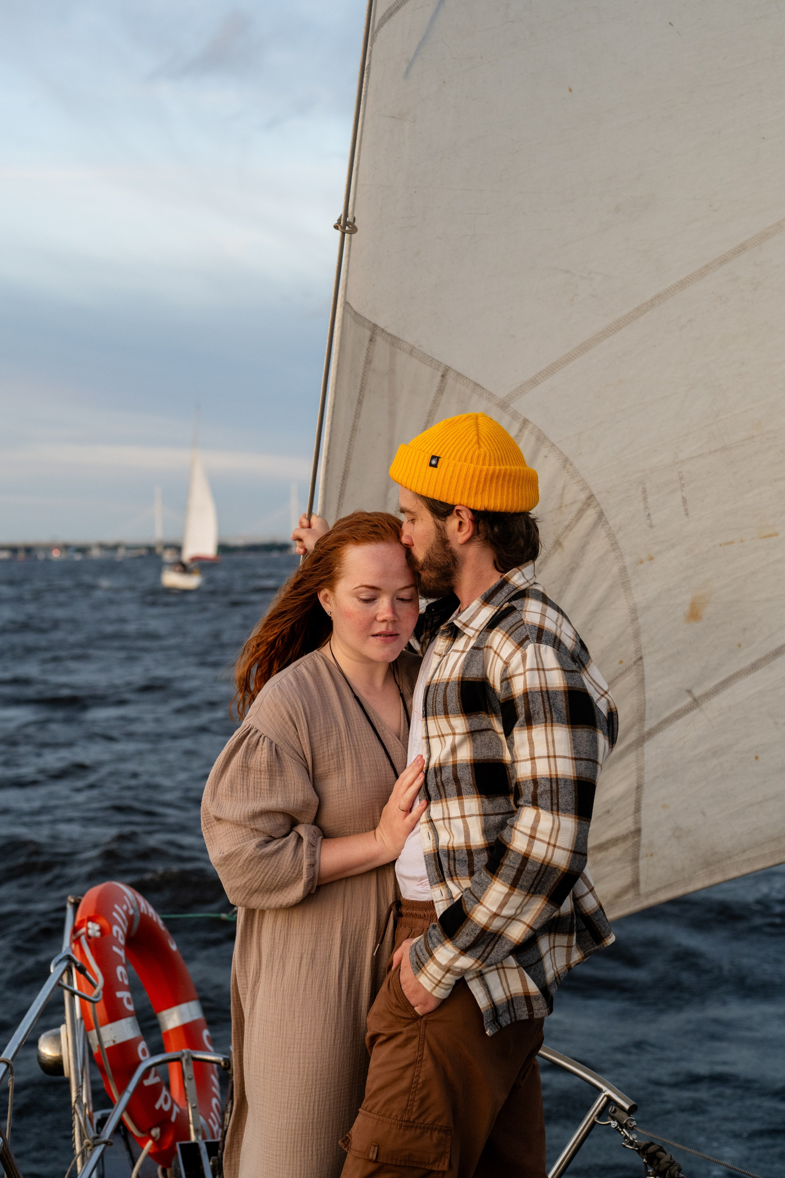 Даниил и Виктория. Яхта. Свадебный и семейный фотограф в СПб Валерия Фомичева
