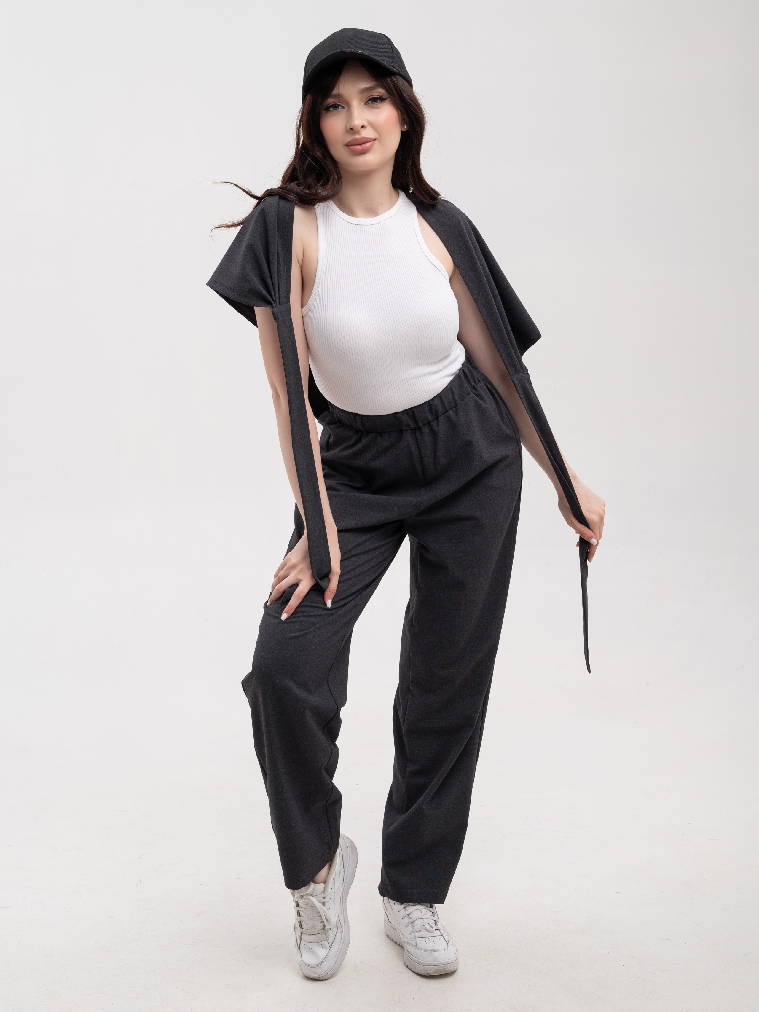 Одежда разноразмерная. Предметный фотограф, фото для маркетплейсов Пятигорск, КМВ