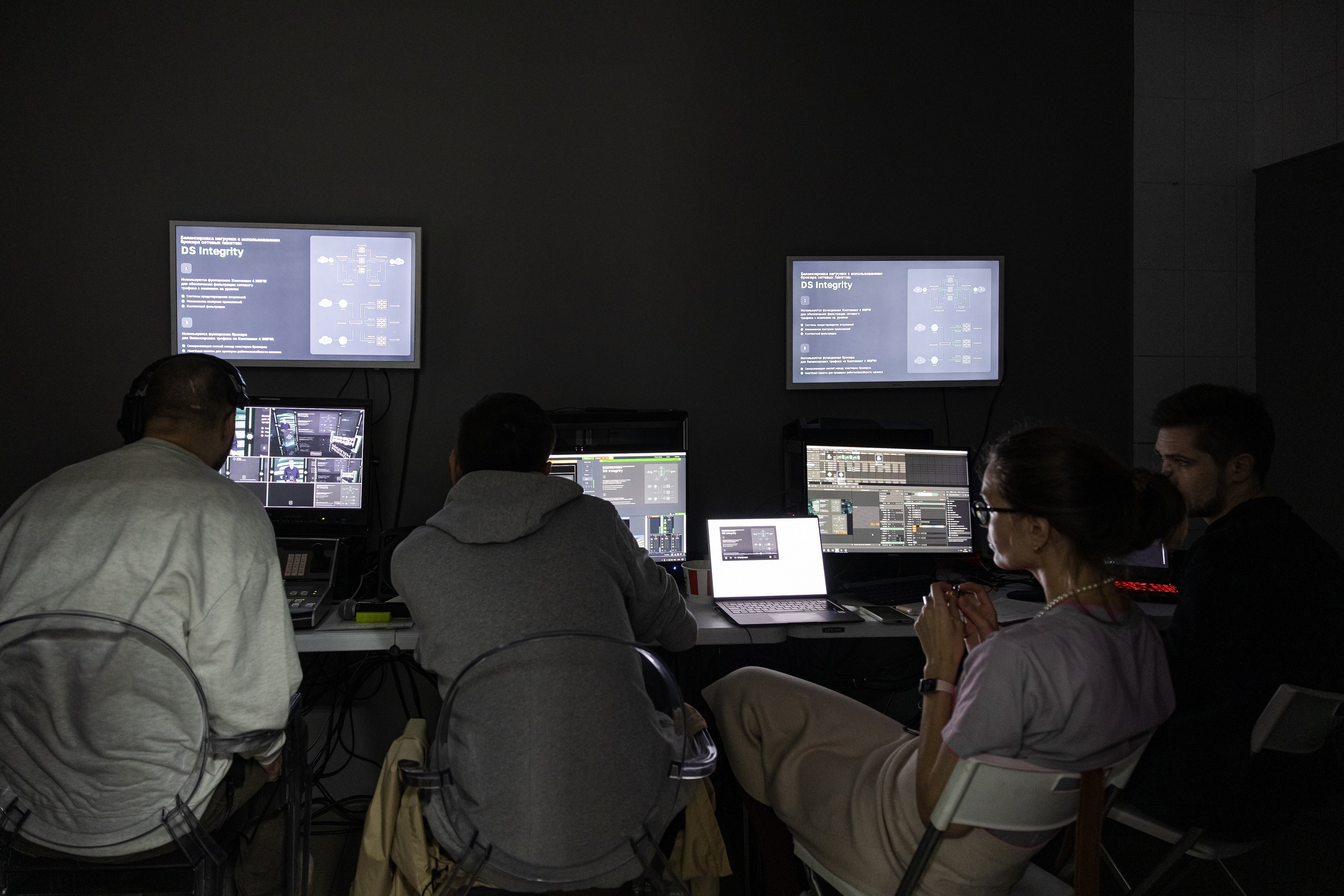 Онлайн эфир. Свадебный репортажный фотограф в Москве