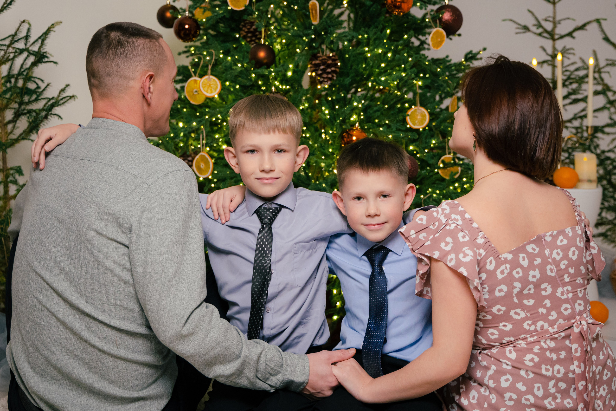 Семья Новый год 2026. Фотограф / Видеограф Братск Юлий Дежин