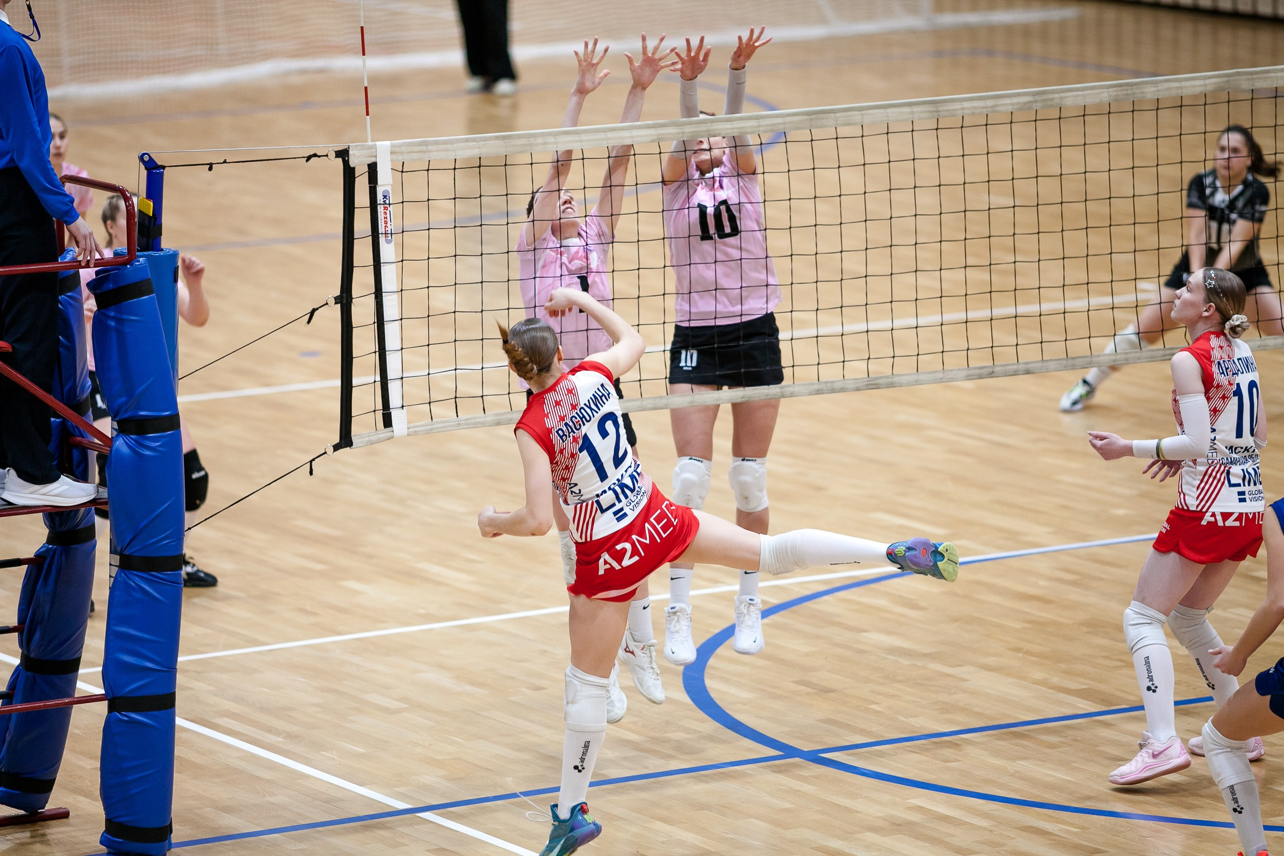 СШ11 — Искра / 1 игра. Фотография