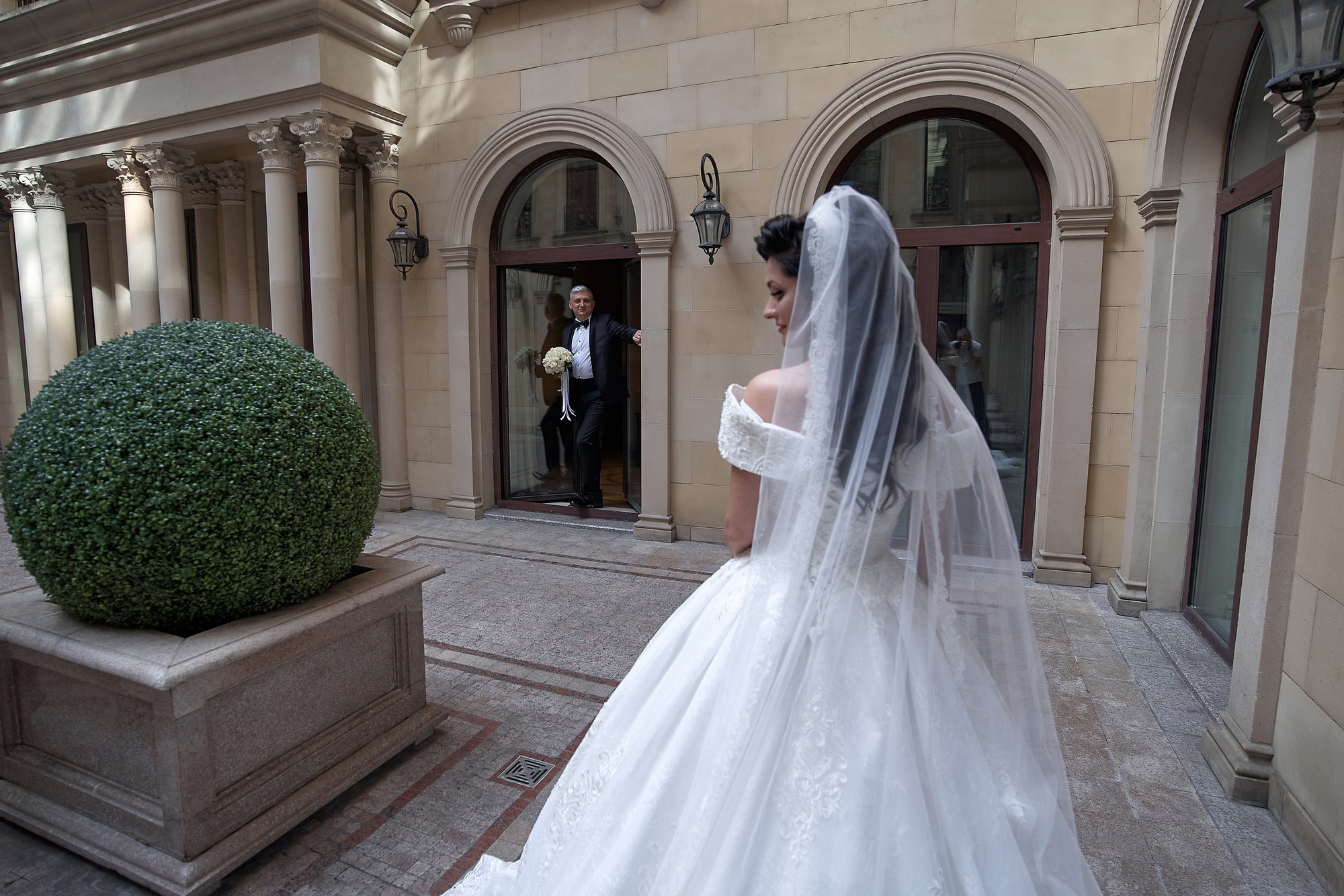 Свадьба Анны и Антона. Утро в отеле St.Regis, банкет в ресторане Туран. Фотограф в Москве Сергей Гаварос