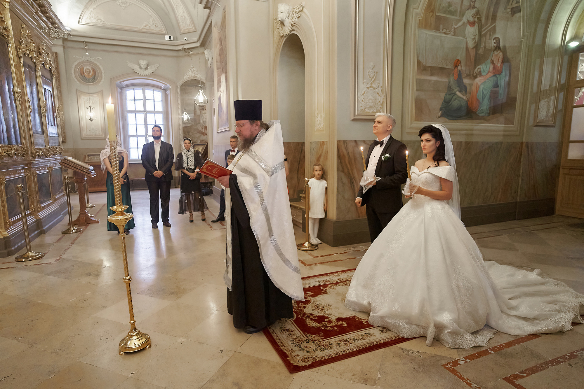 Свадьба Анны и Антона. Утро в отеле St.Regis, банкет в ресторане Туран. Фотограф в Москве Сергей Гаварос