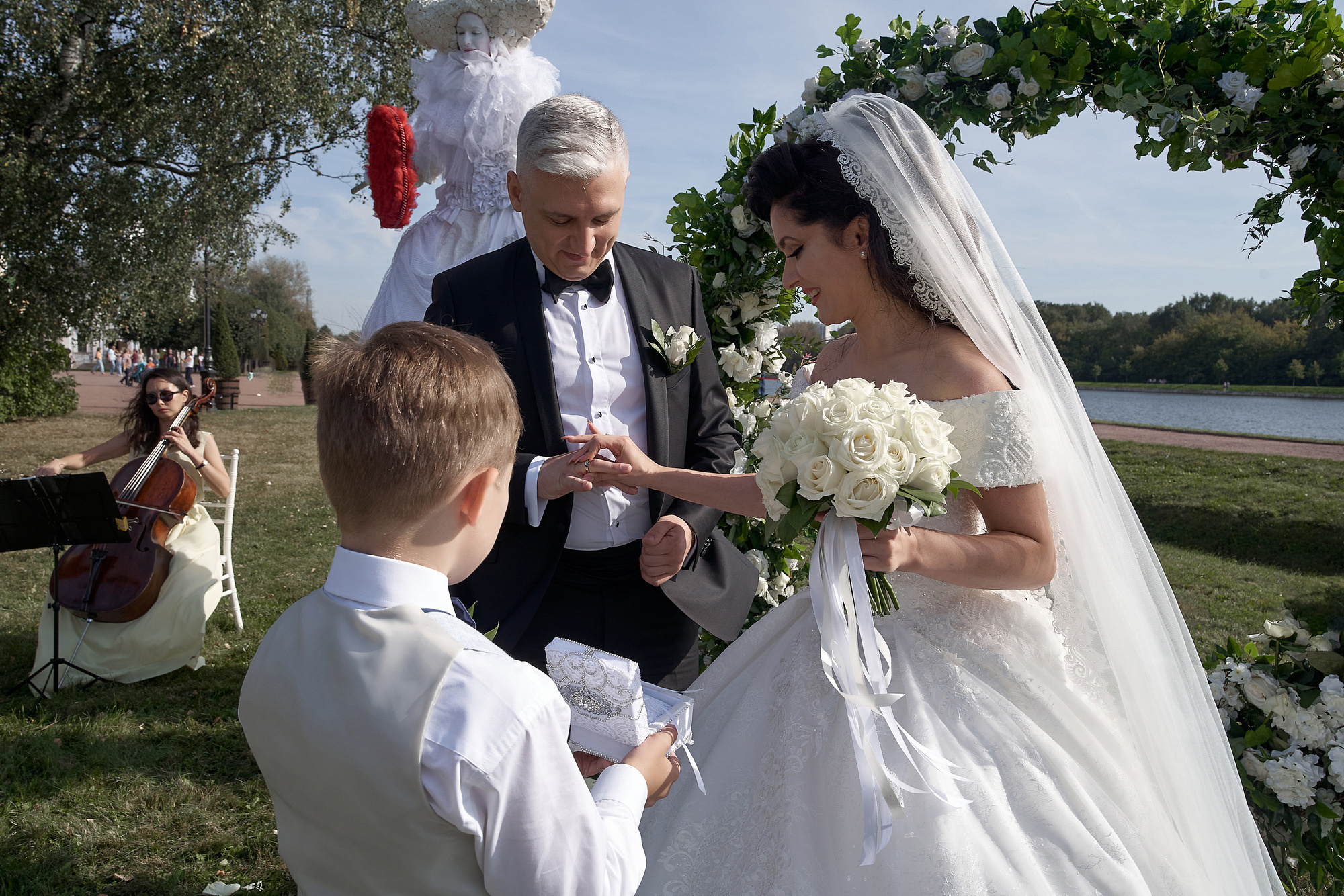 Свадьба Анны и Антона. Утро в отеле St.Regis, банкет в ресторане Туран. Фотограф в Москве Сергей Гаварос