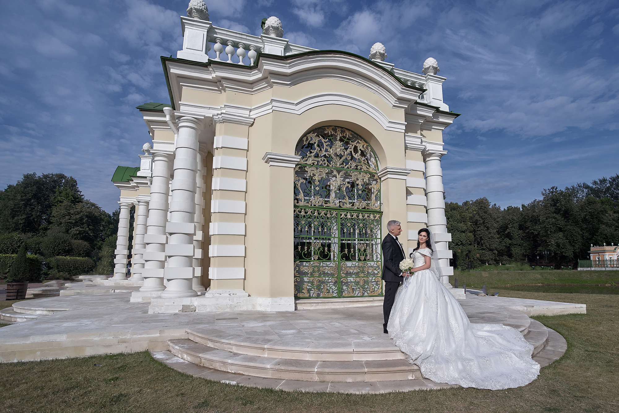 Свадьба Анны и Антона. Утро в отеле St.Regis, банкет в ресторане Туран. Фотограф в Москве Сергей Гаварос