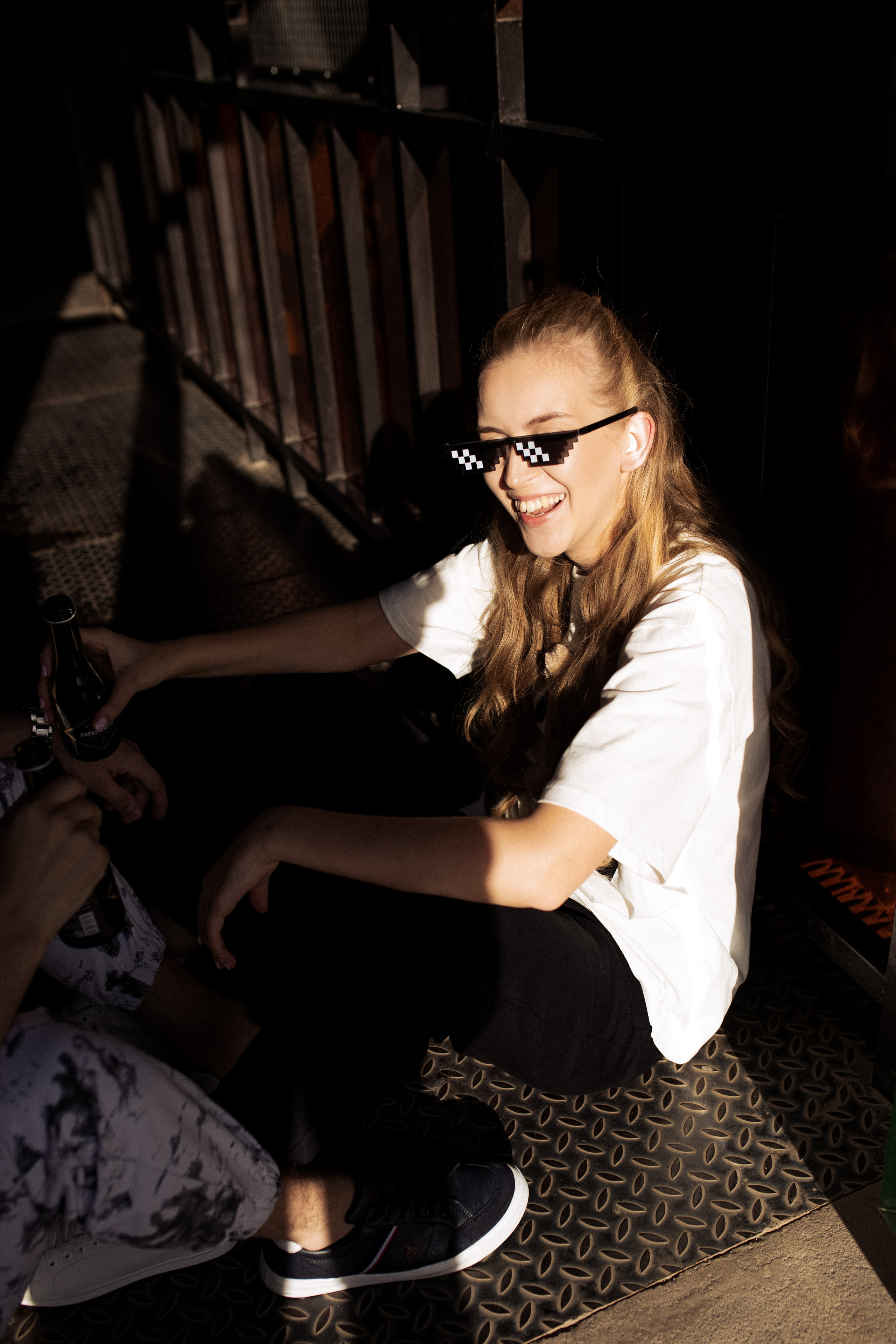 Необычная свадебная лавстори с шампанским. Индивидуальные и свадебные фотосессии | Донецк, Москва, Ростов-на-Дону