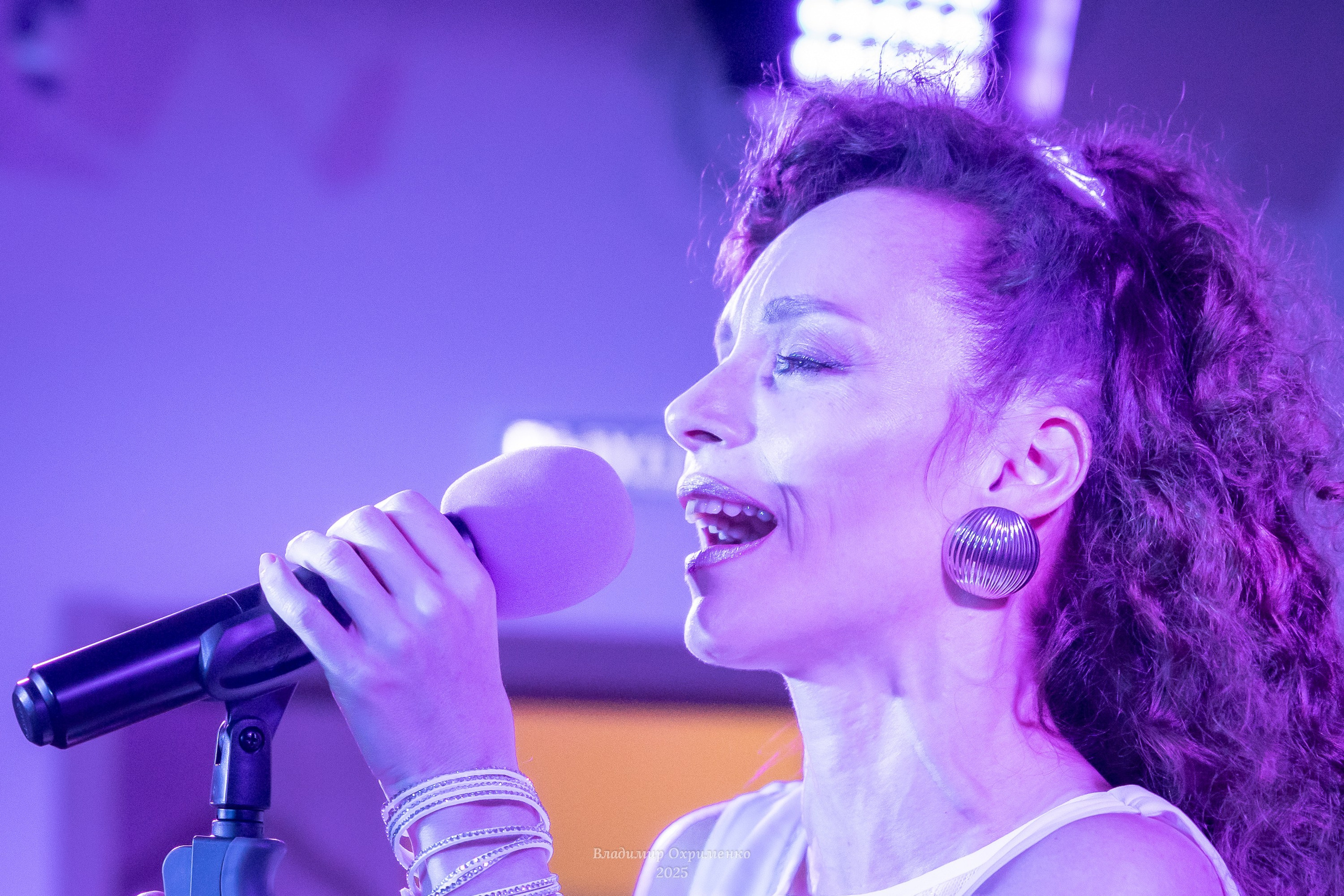 Концерт вокального коллектива Bella Mamma «Мы из 90-х». Фотограф Владимир Охрименко