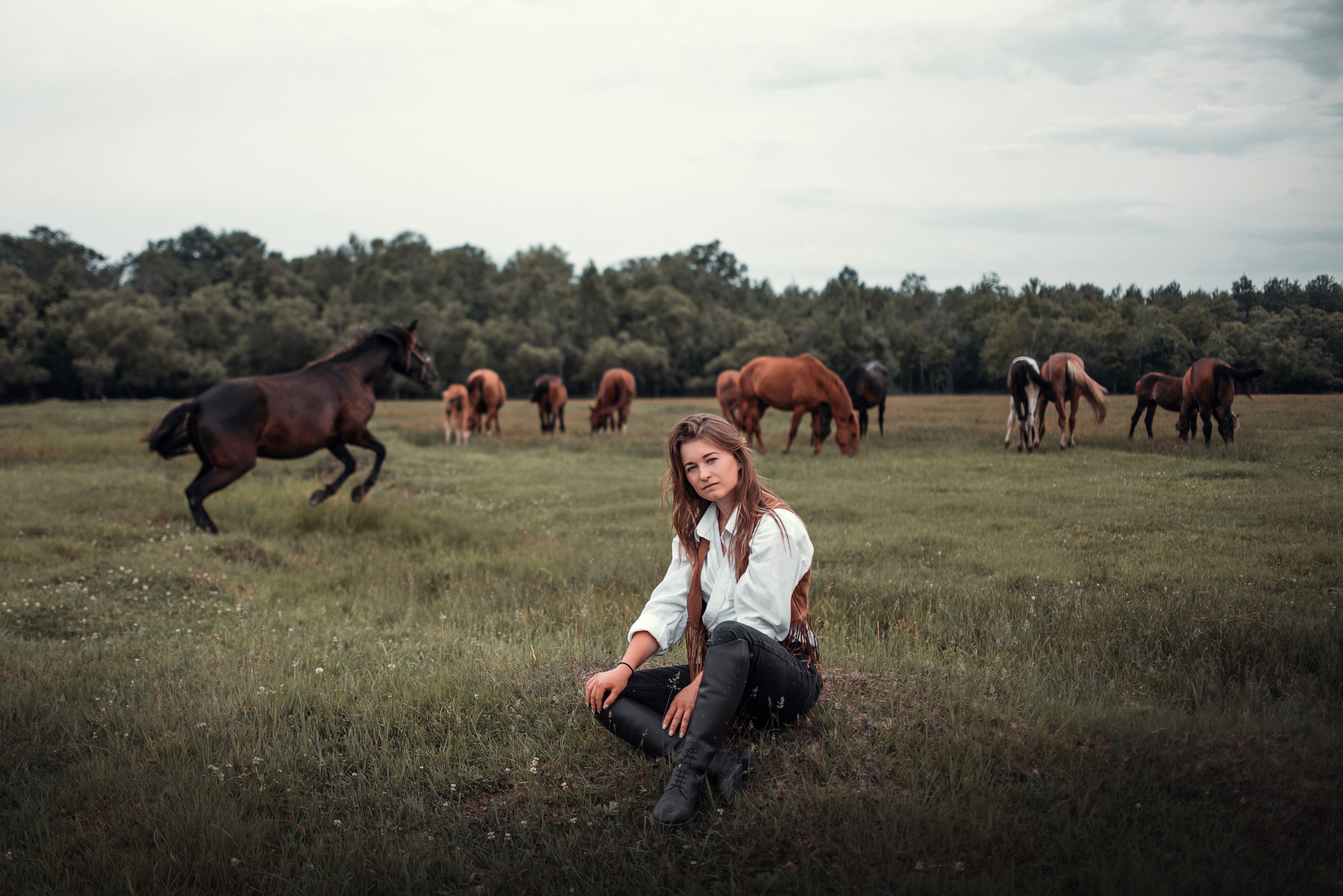 Конное: Катя и табун. Портфолио