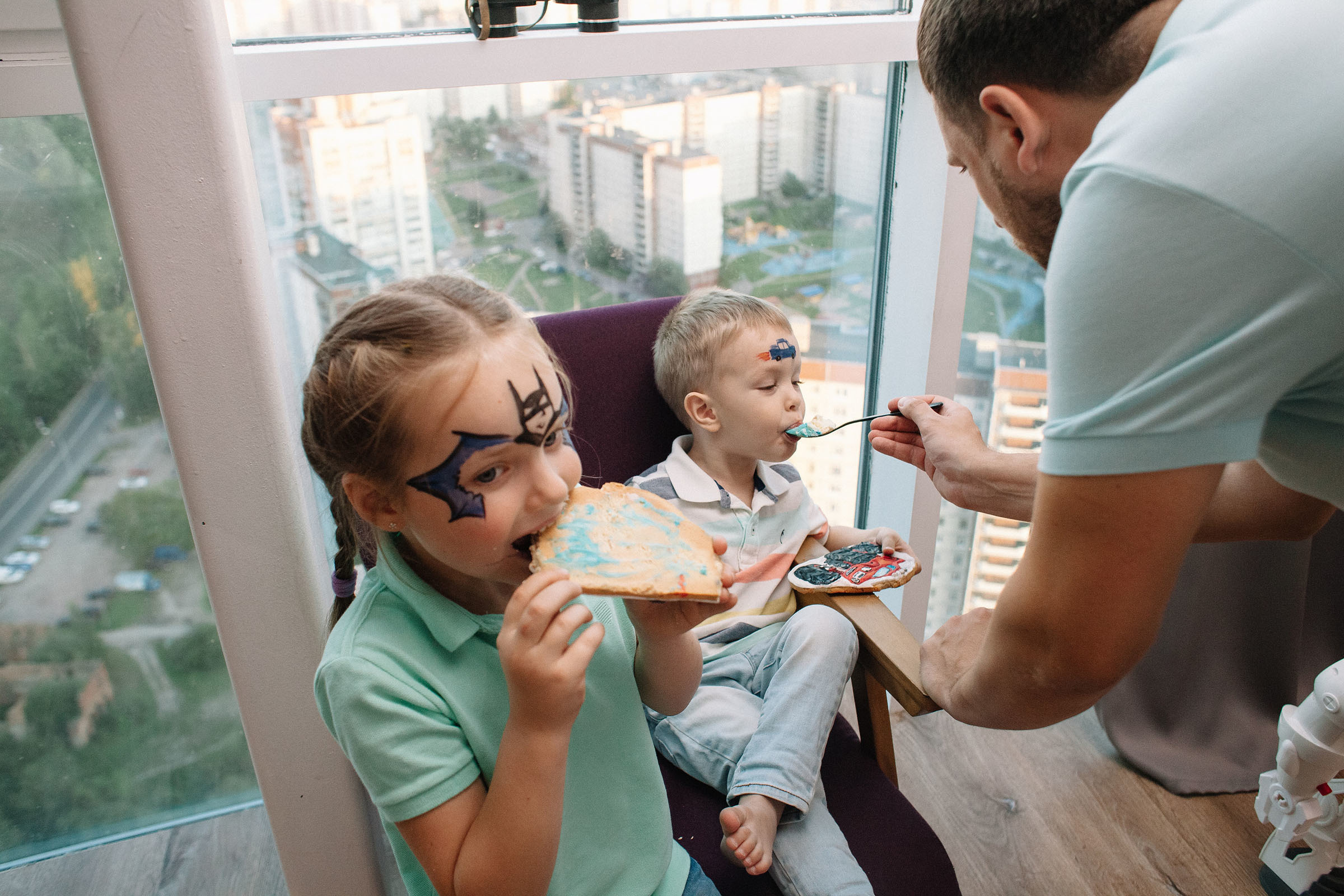 Родители организовали детский праздник в домашних условиях. Семейный и свадебный фотограф в Майкопе Михаил Мартиросян