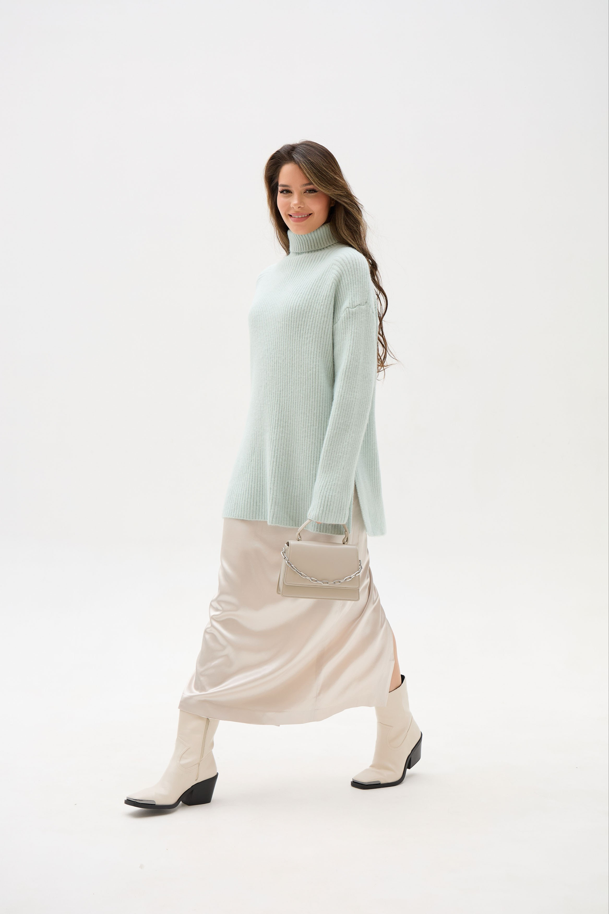 Каталог. Фотопродакшн в СПБ. Сборные съемки для маркетплейсов, брендов, индивидуальный подход