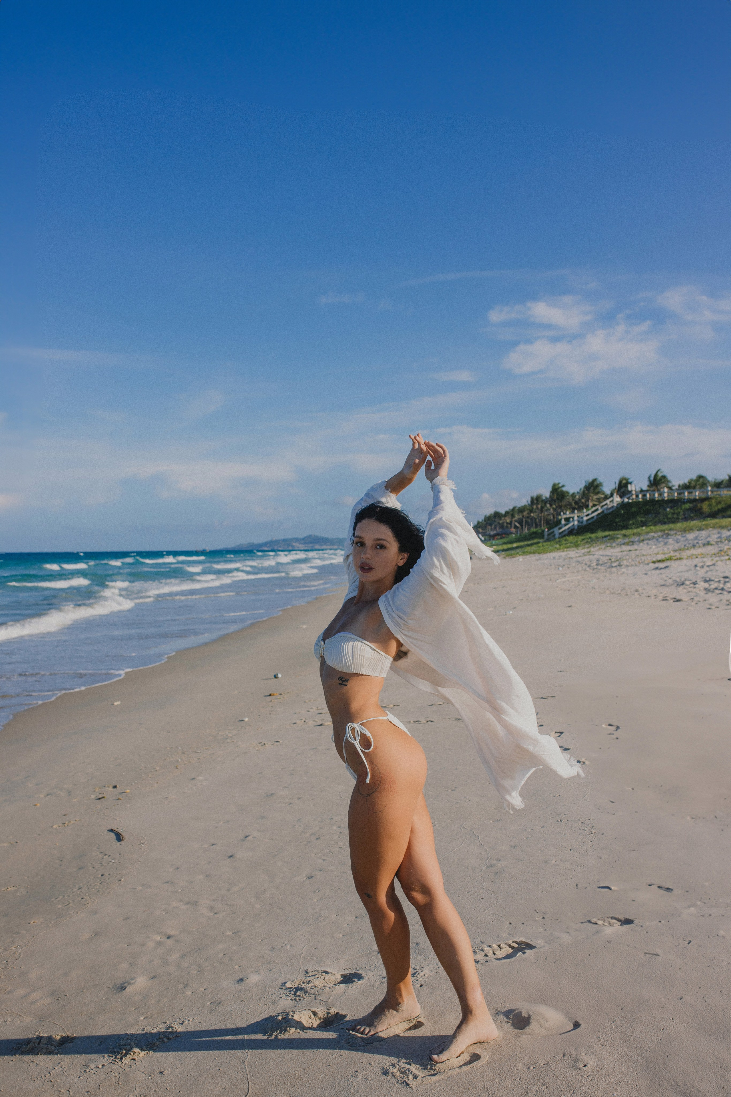 Карина на пляже Бай Дай. Главная