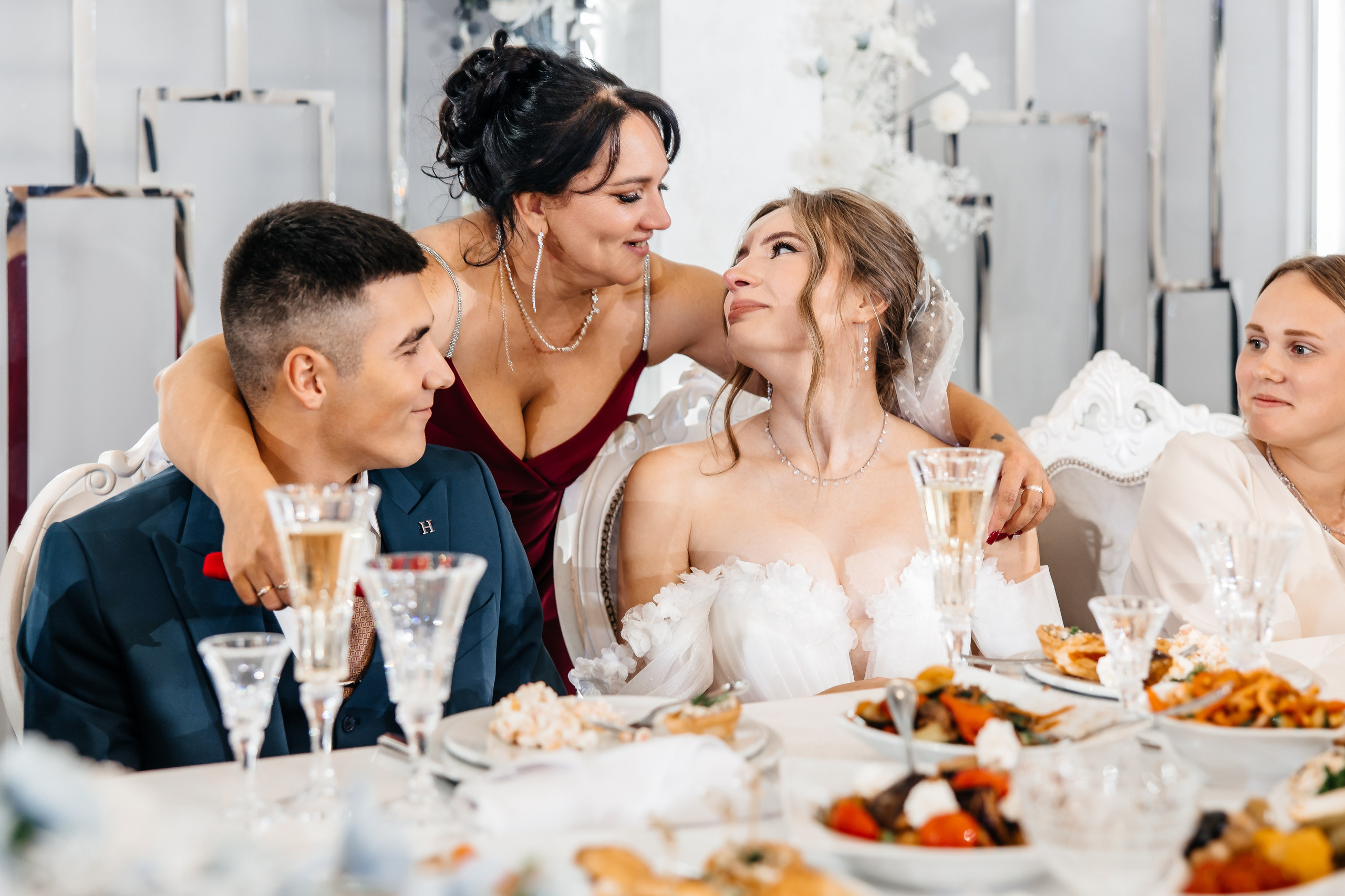 Анонс свадьбы Максима и Алены. Свадебный фотограф в Крыму и Севастополе Ольга Баскакова