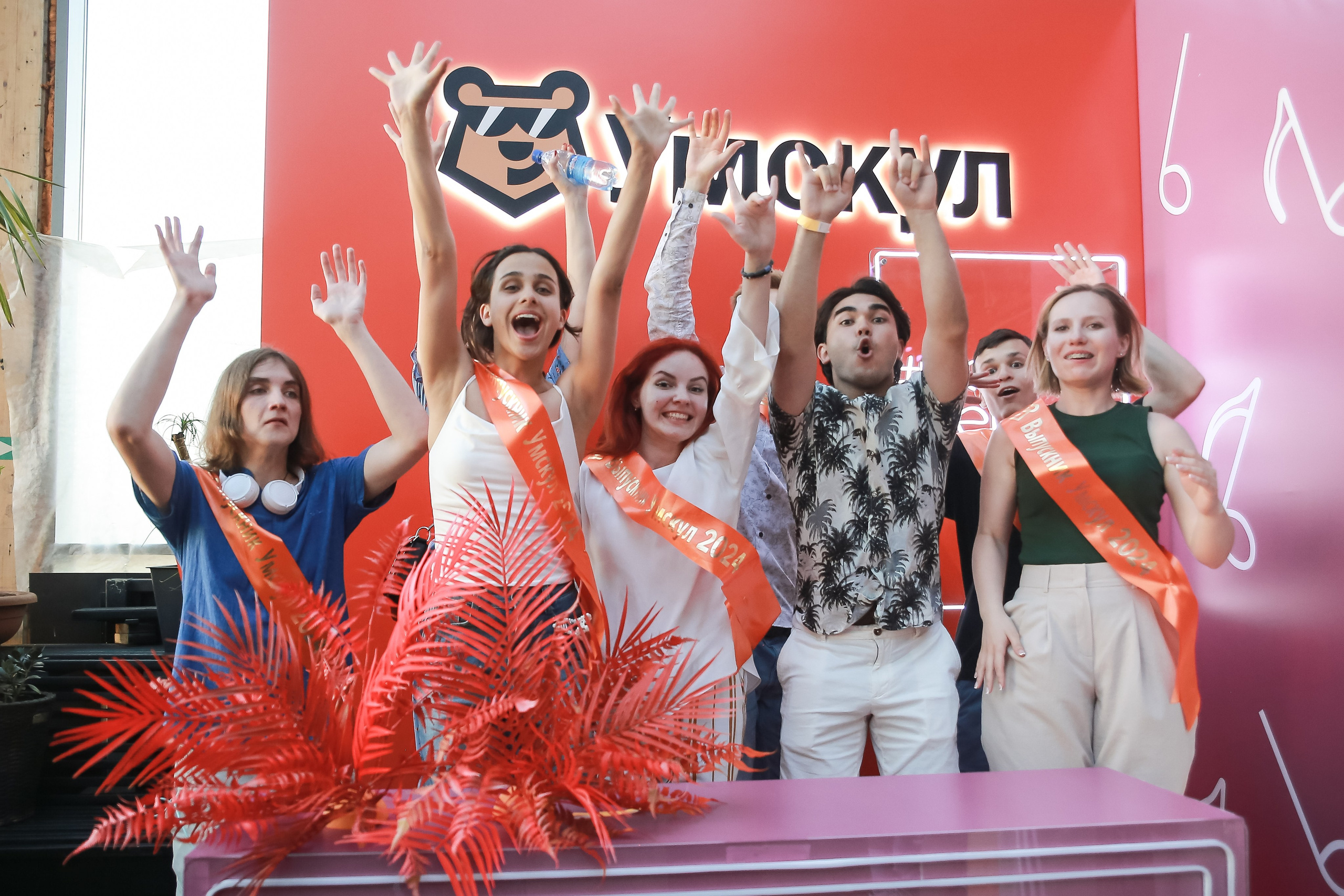 Выпускной УМСКУЛ. Клуб Джипси. Антонина Морозова, профессиональный семейный фотограф видеограф