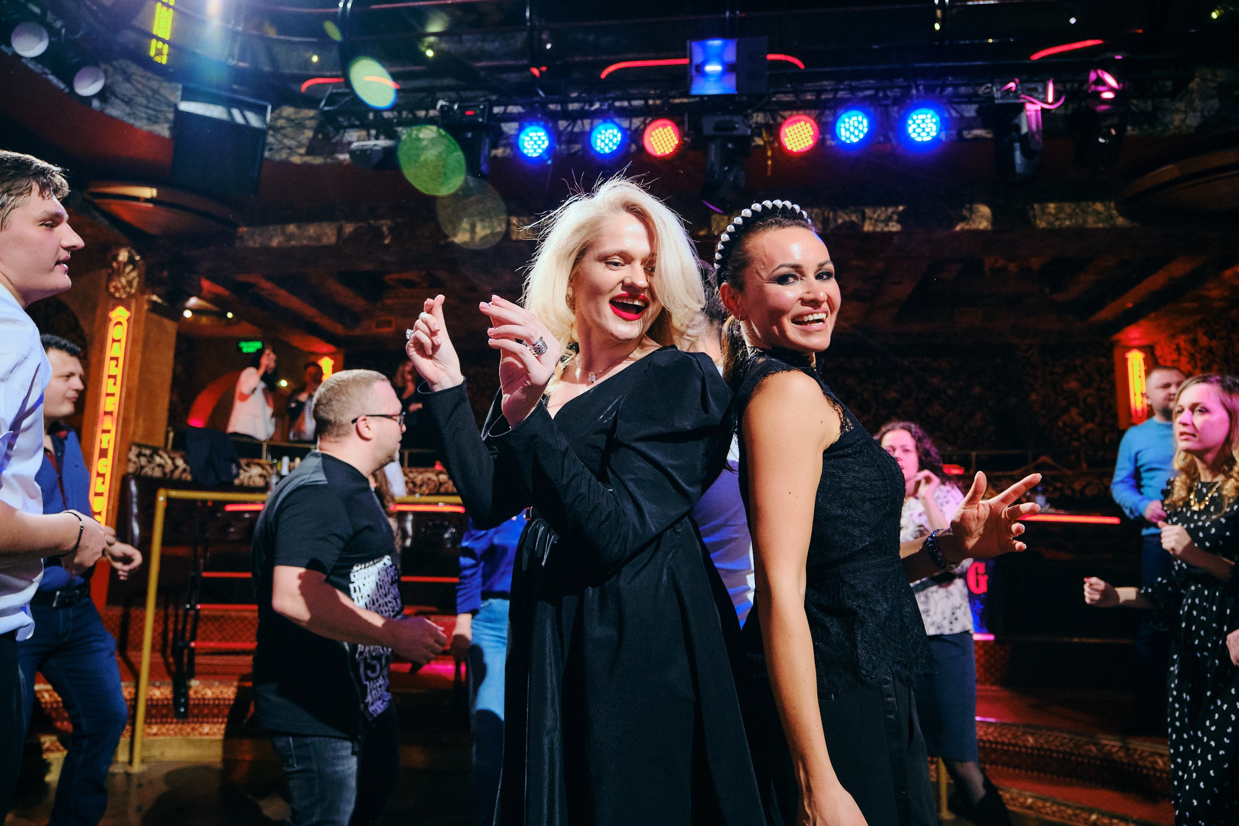 Дмитрий Страхов — репортажный фотограф Сургут. Дмитрий Страхов фотограф в Сургуте