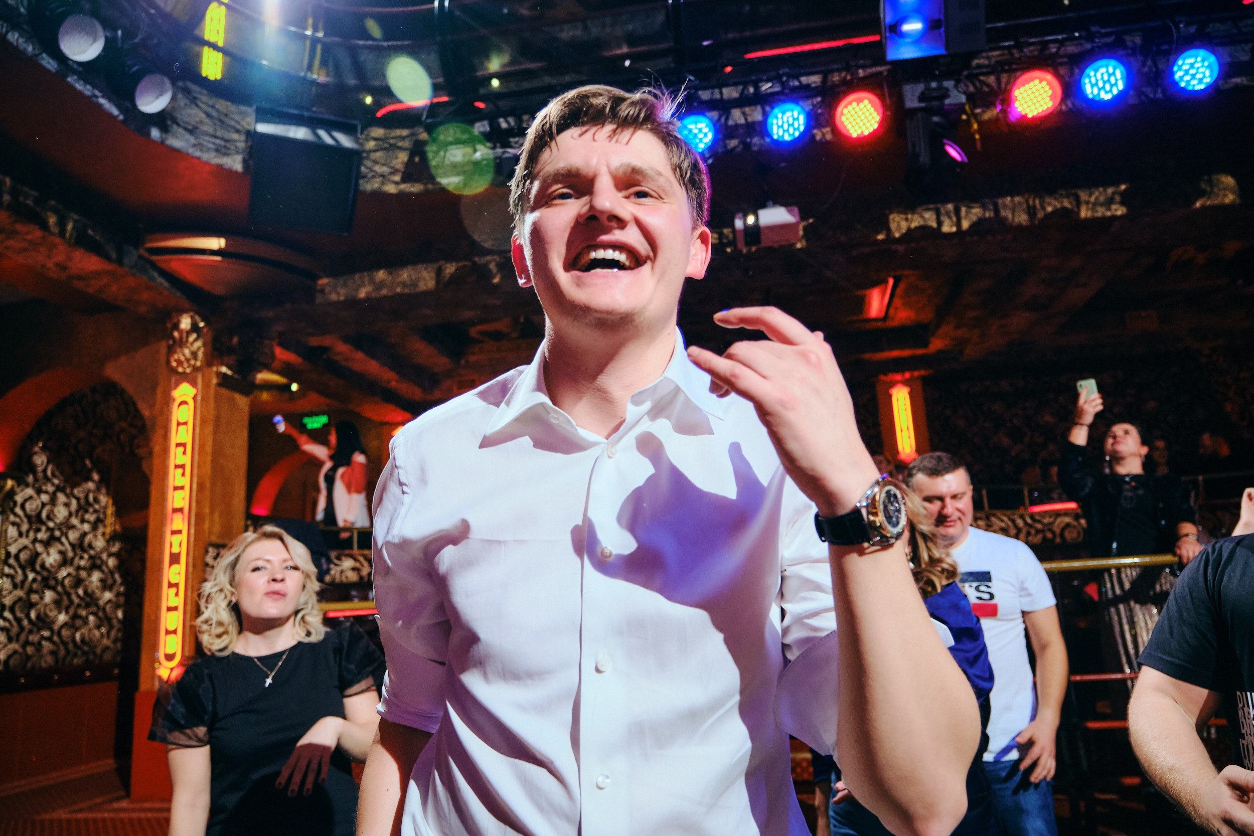 Дмитрий Страхов — репортажный фотограф Сургут. Дмитрий Страхов фотограф в Сургуте