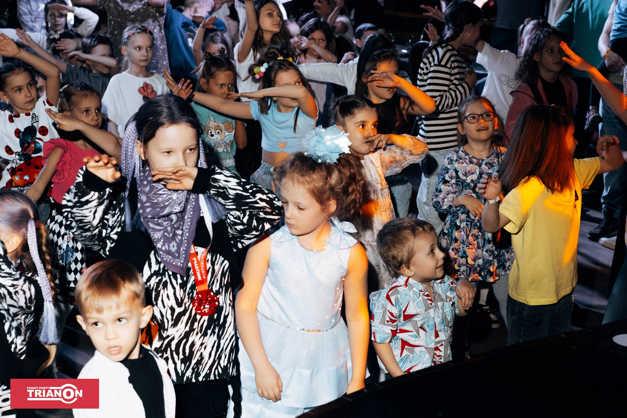 Семейная дискотека TRIANON. Фотограф Владимир Молоканов