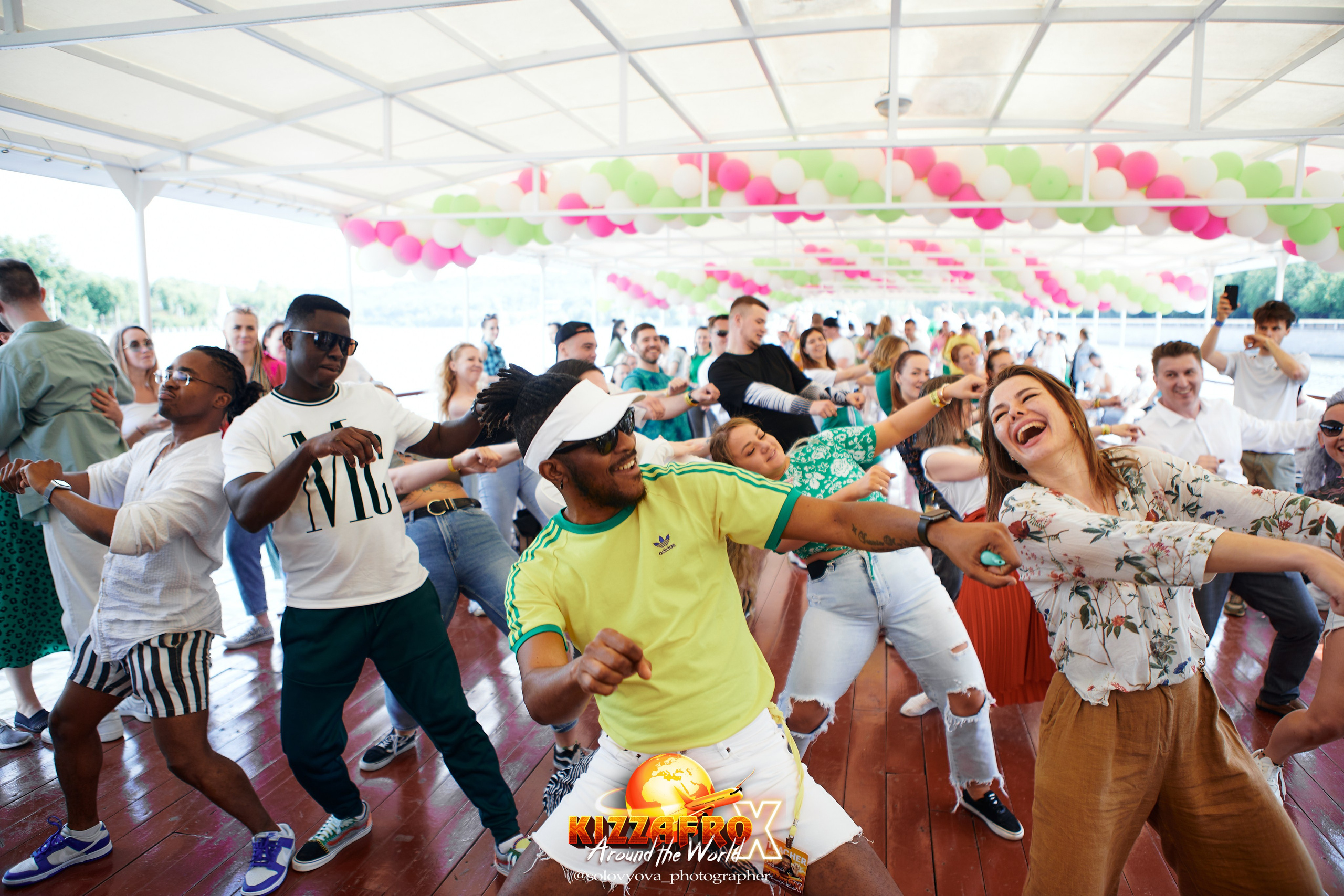 Boat party. Свадебный фотограф