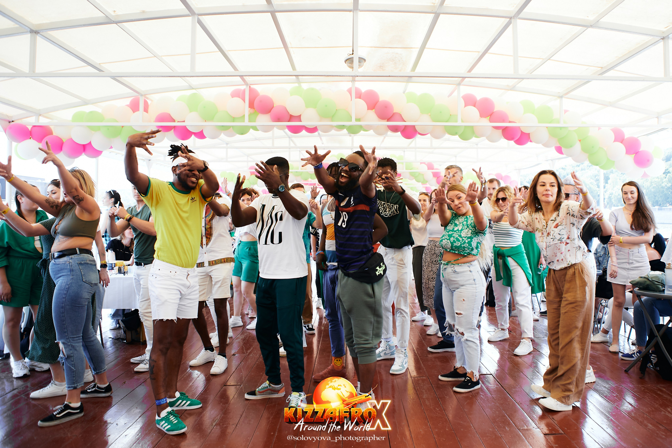 Boat party. Свадебный фотограф