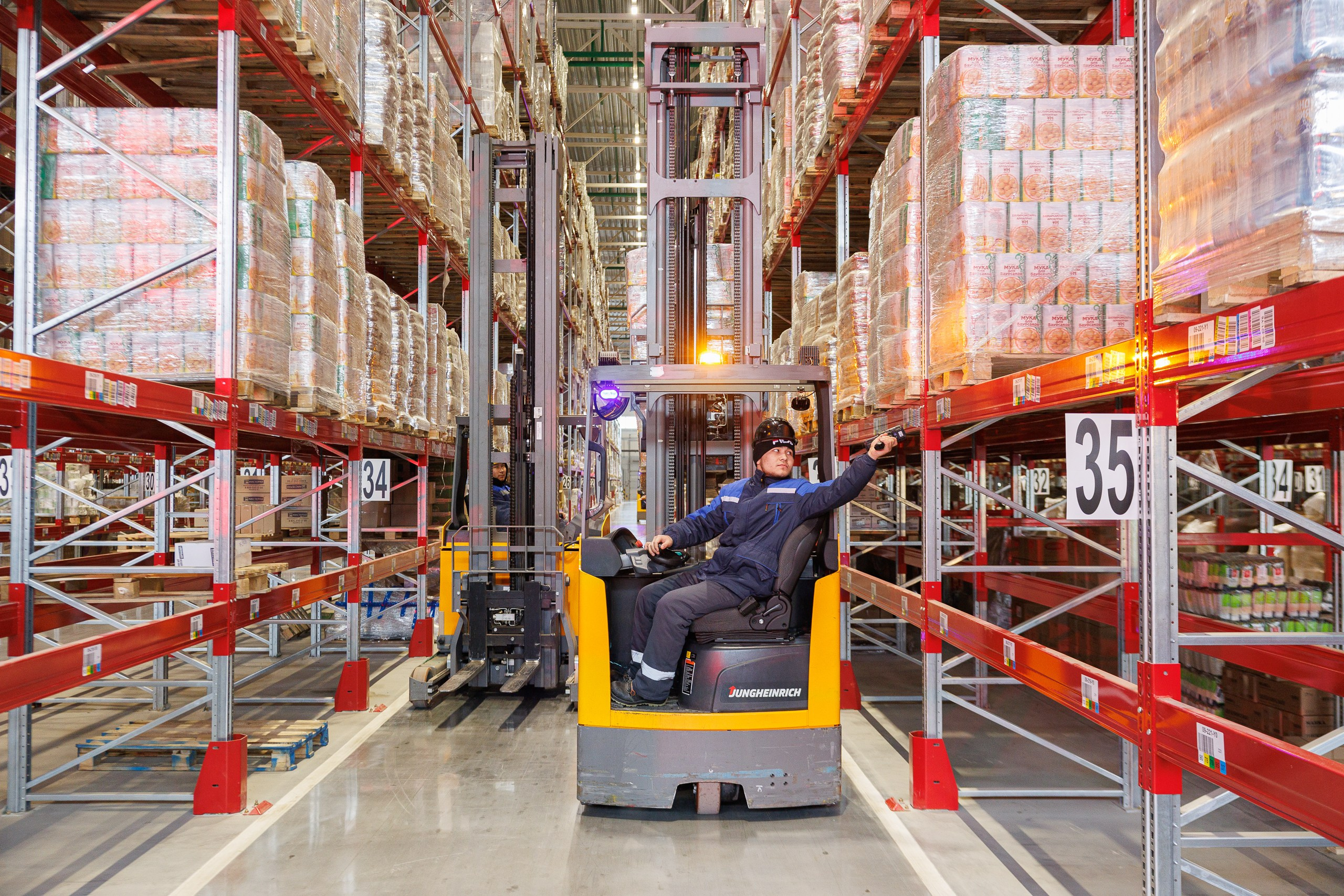 Пятерочка — открытие распределительного центра. Контент для бизнеса в Екатеринбурге Полдень Медиа