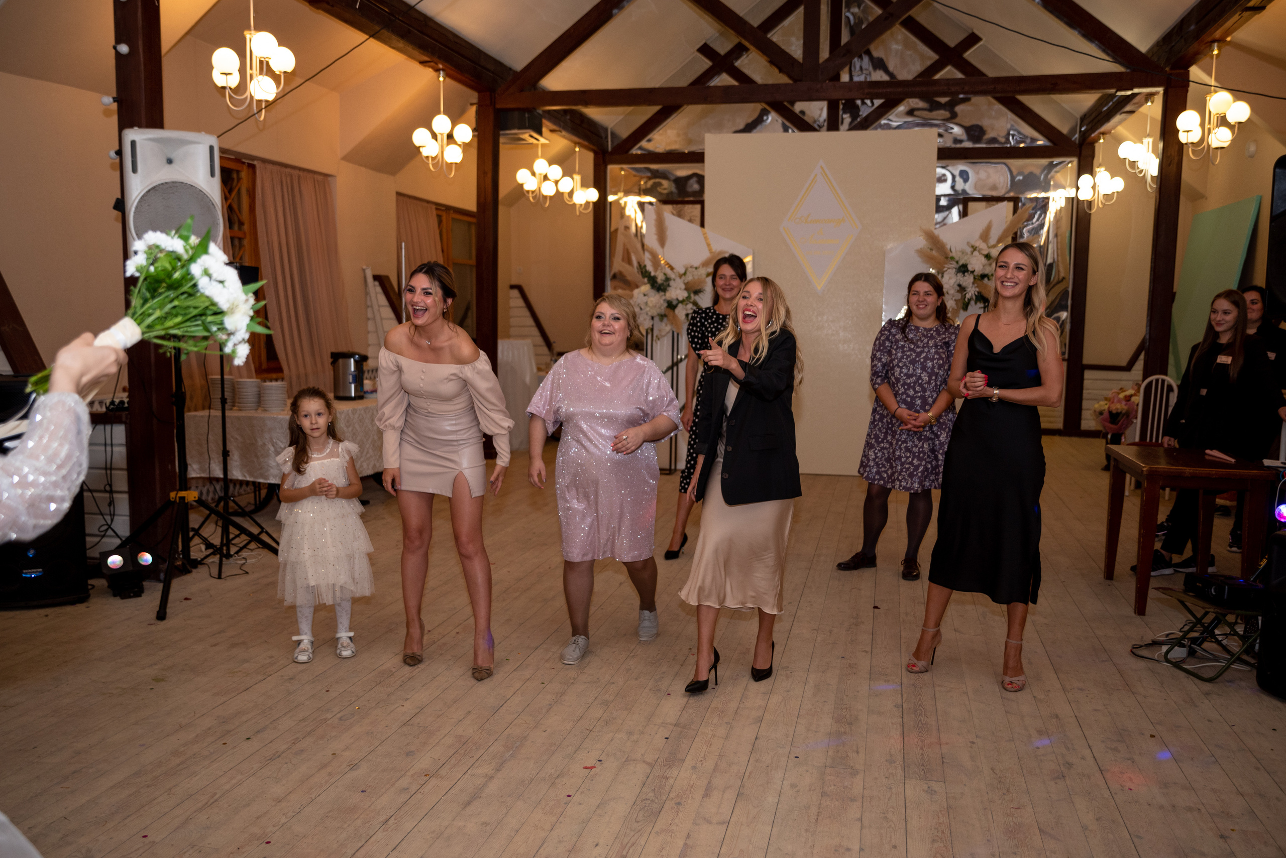 Свадьба Александр и Лолита. Свадебный и школьный фотограф в Североуральске Иванов Андрей