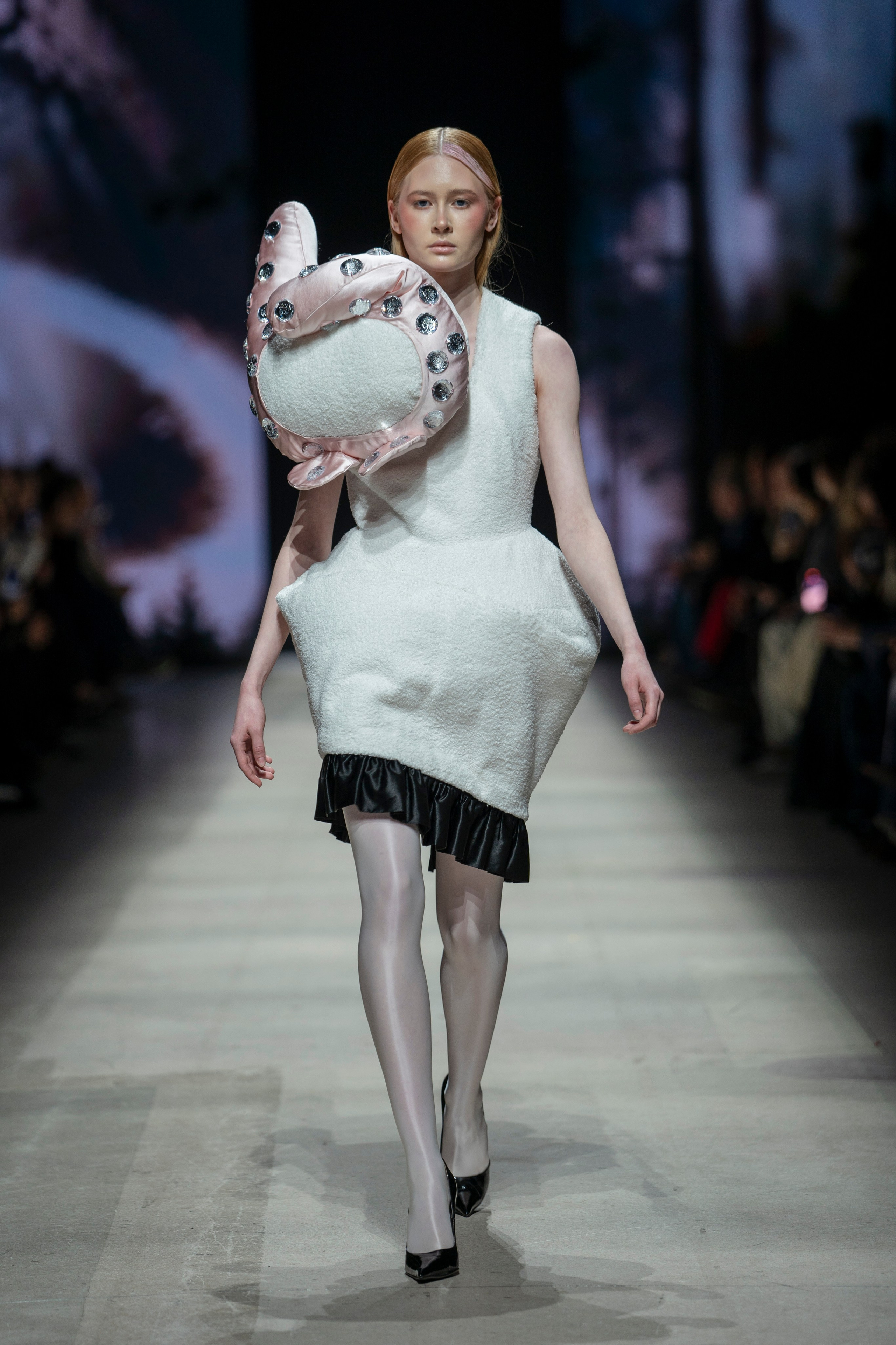 Показ Школы дизайна НИУ ВШЭ на Московской неделе моды. Фотограф в Москве Савкина Евгения