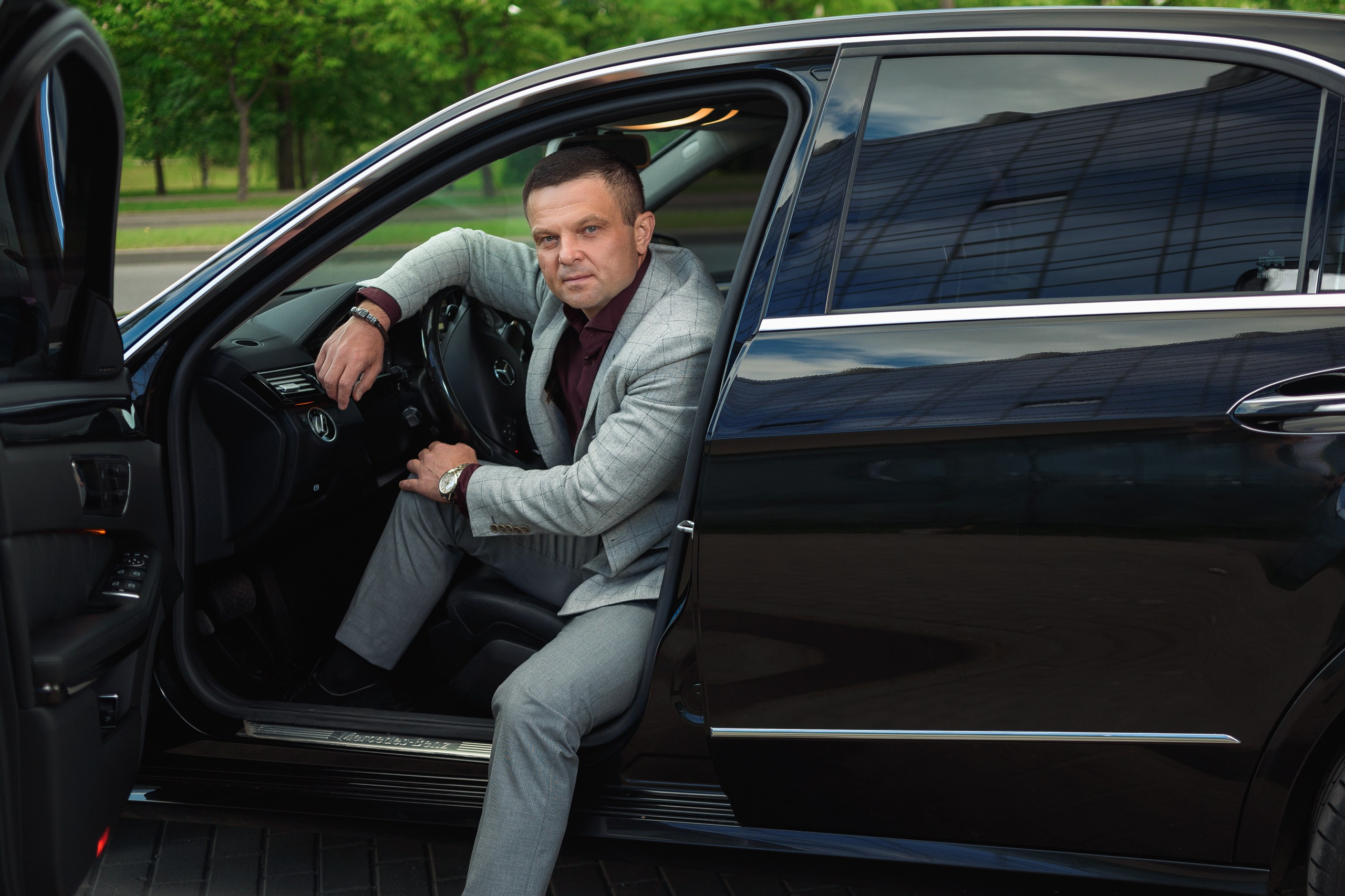 Фотосессия мужчины. Компания и фотошкола по созданию контента в Москве