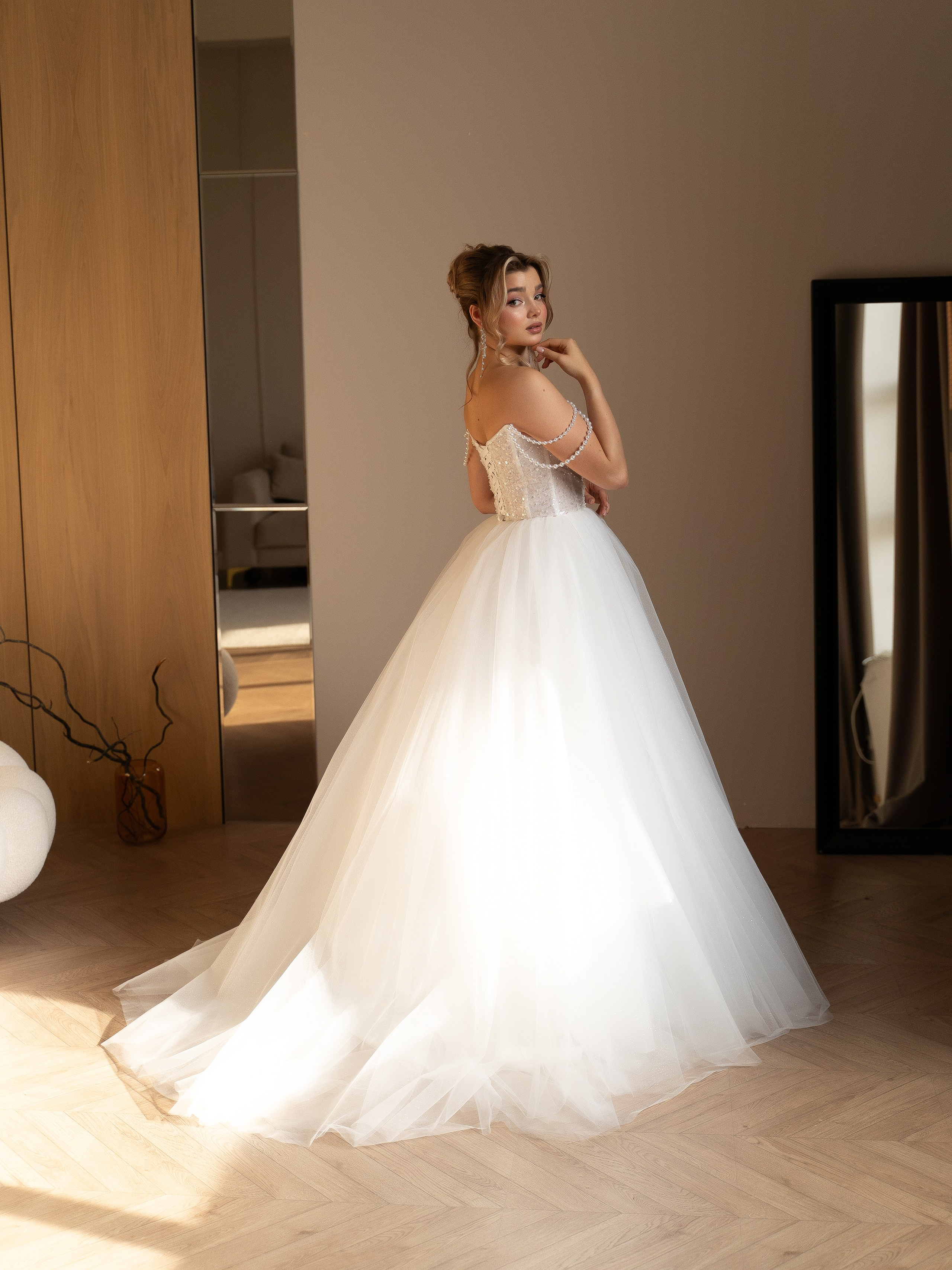 Каталог свадебных платьев. Иван Упоров — фотограф, рилсмейкер чебоксары