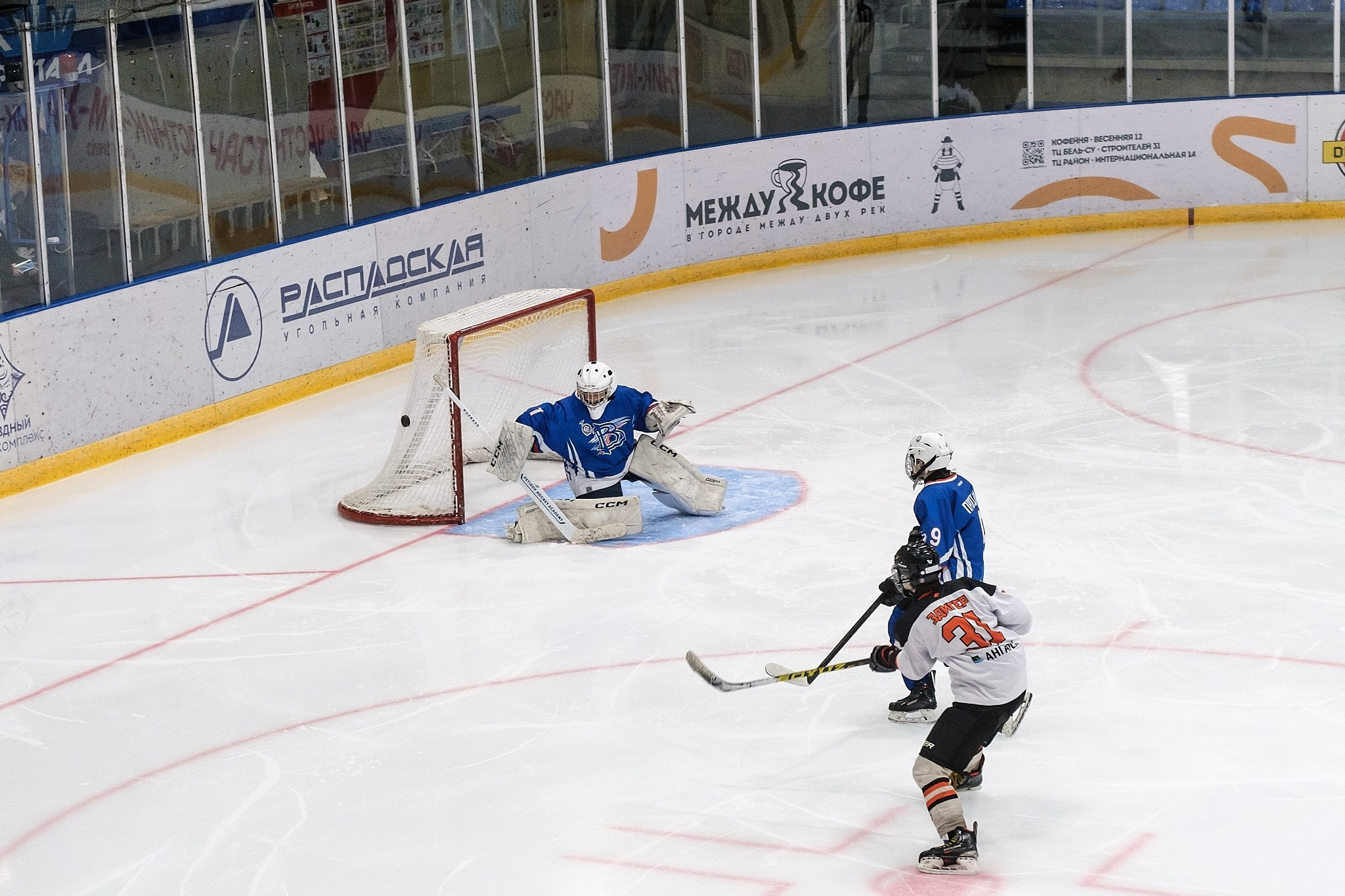 Хоккейный матч Вымпел-2011 (Междуреченск) vs Ермак (Ангарск) — фотограф в Междуреченске Никита Максимов