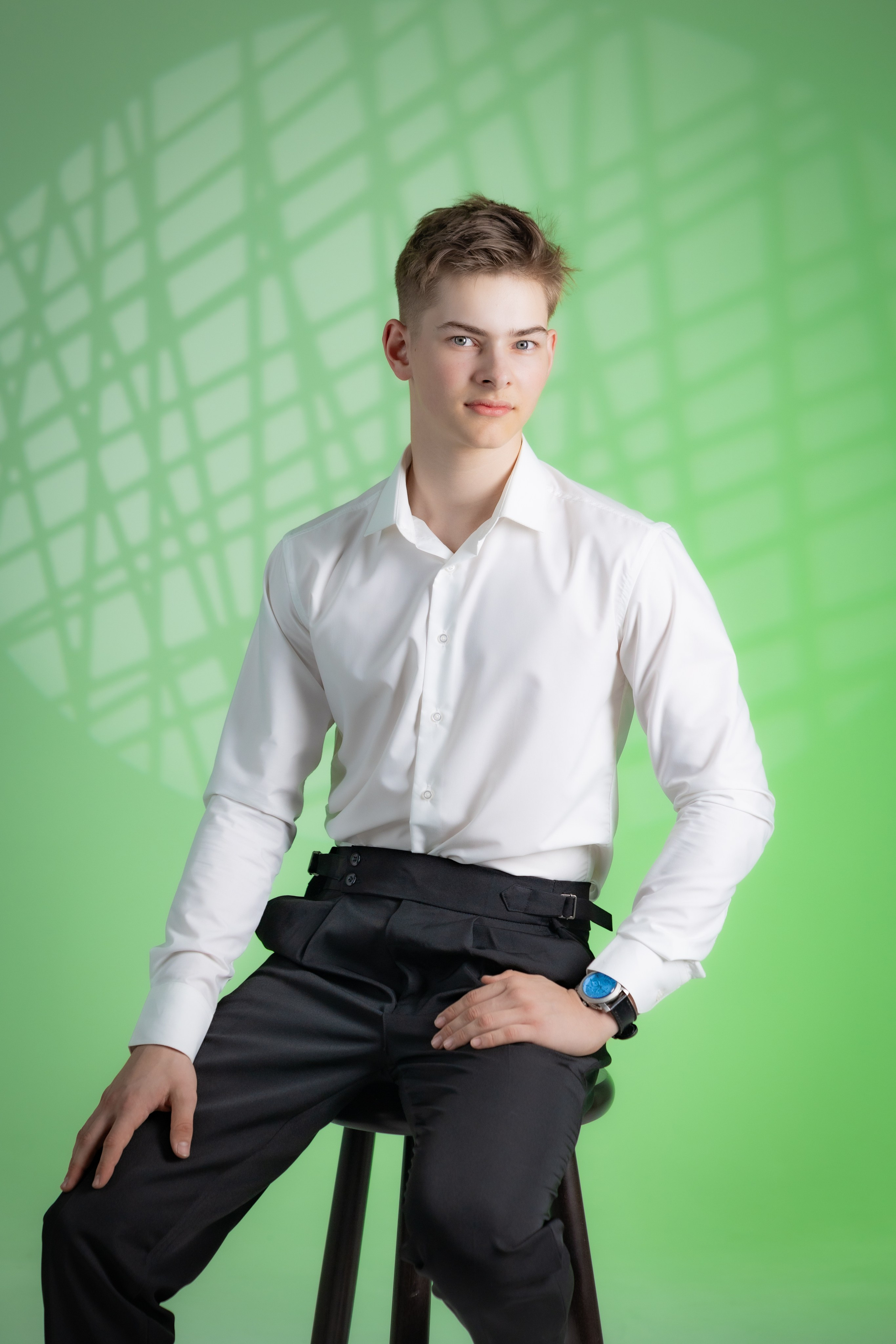 ЦВЕТНОЙ СВЕТ (маски гобо). Фото, видео, авторские выпускные альбомы в Нижнем Новгороде