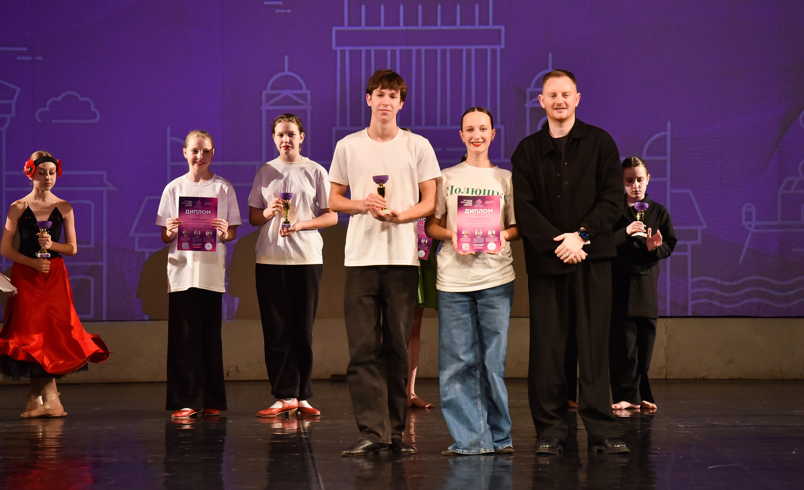 01.12.2024 Фестиваль хореографического искусства «АРТ-КОМПАС. СЕВЕРО-ЗАПАД» г. Спб. Медиастудия Фото Концепт