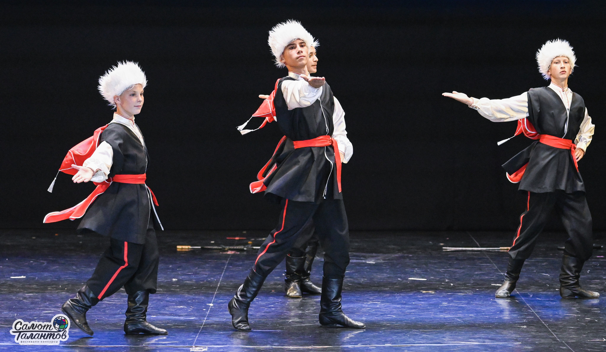 05.07.2025 «Салют Талантов» 10-й Фестиваль-Конкурс «ПО МЕСТАМ ВОИНСКОЙ СЛАВЫ» г. Волгоград. Медиастудия Фото Концепт