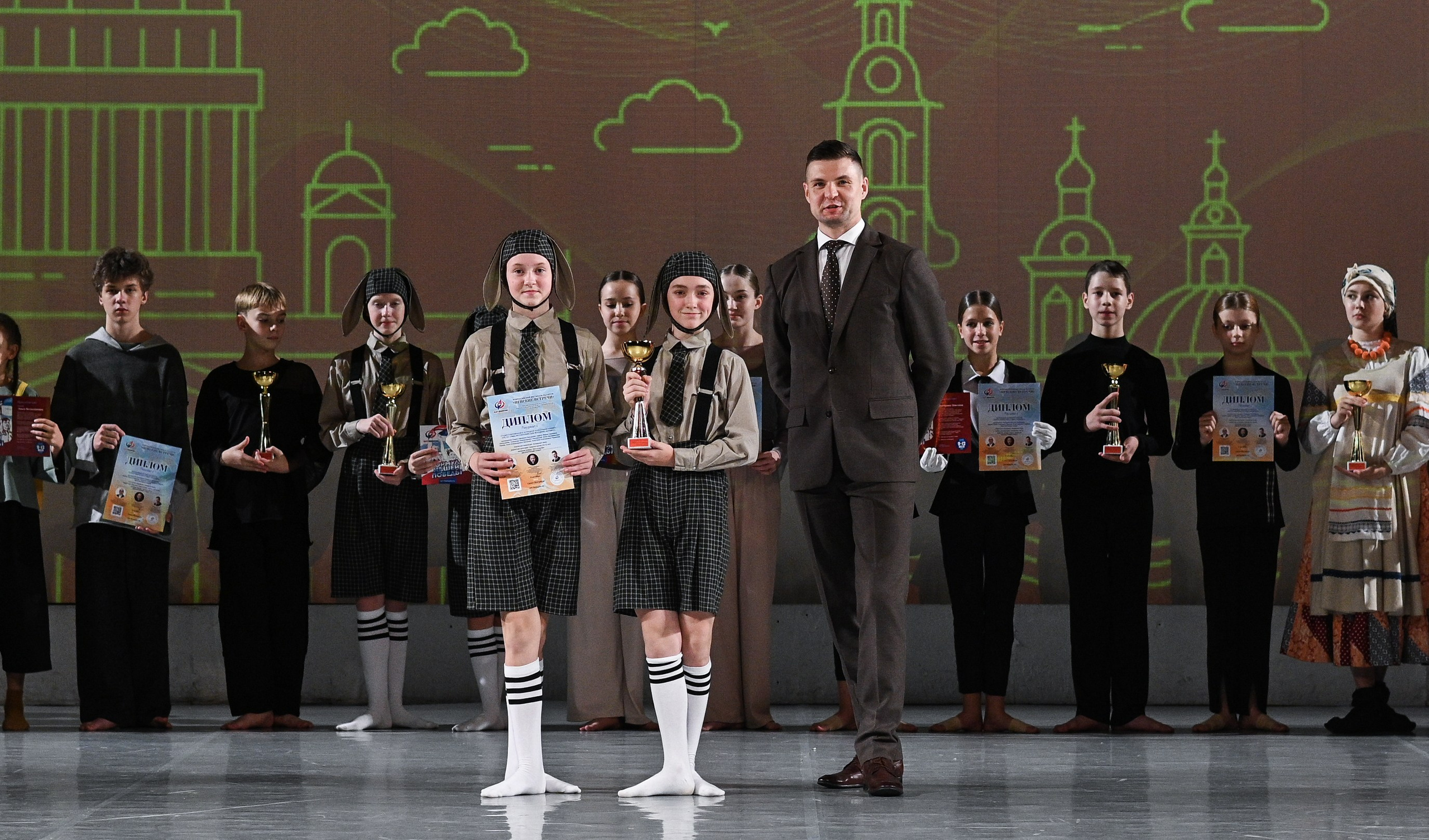 06.10.2024 «АртКомпас» Всероссийский фестиваль талантов «Невские встречи» г. СПБ. Медиастудия Фото Концепт