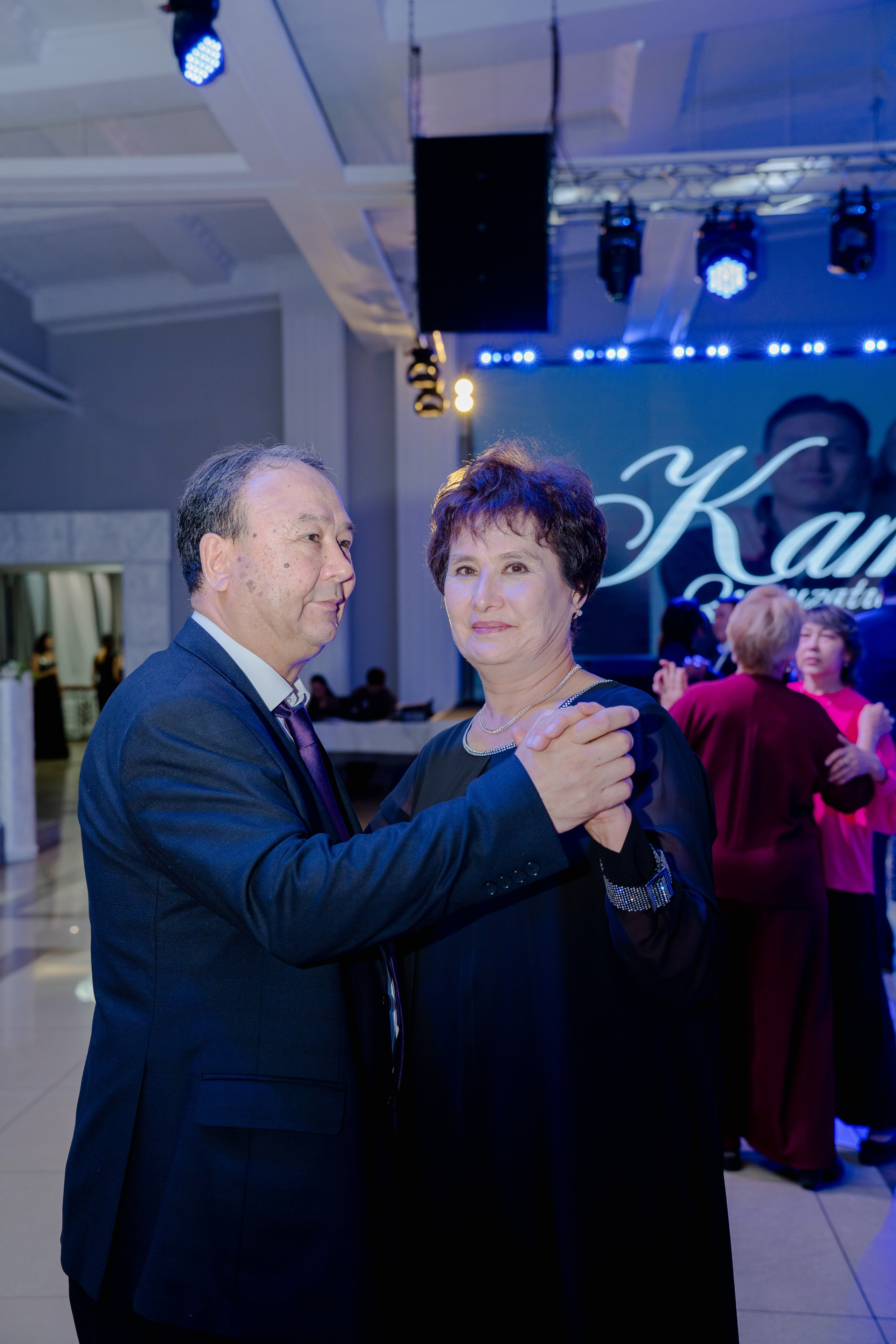 KAMILLA QYZ UZATU. Nomad media