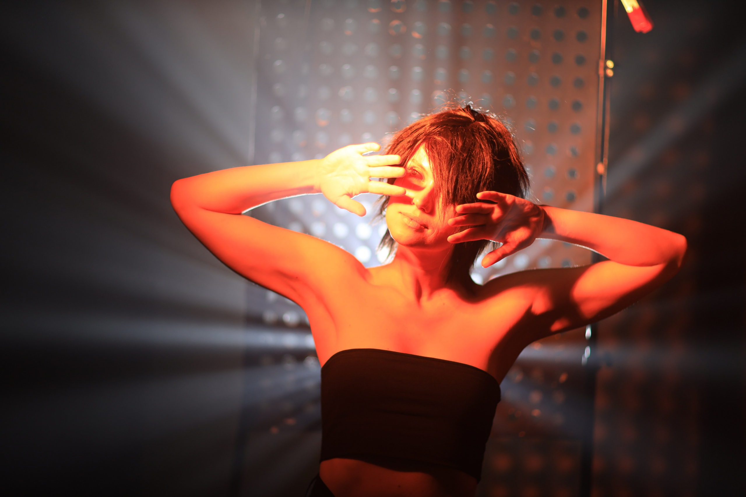 Дым и свет. Съемка в студии под ваш запрос, студийные съемки, фотографии архитектурных объектов — Александр Евстигнеев — фотограф Москва