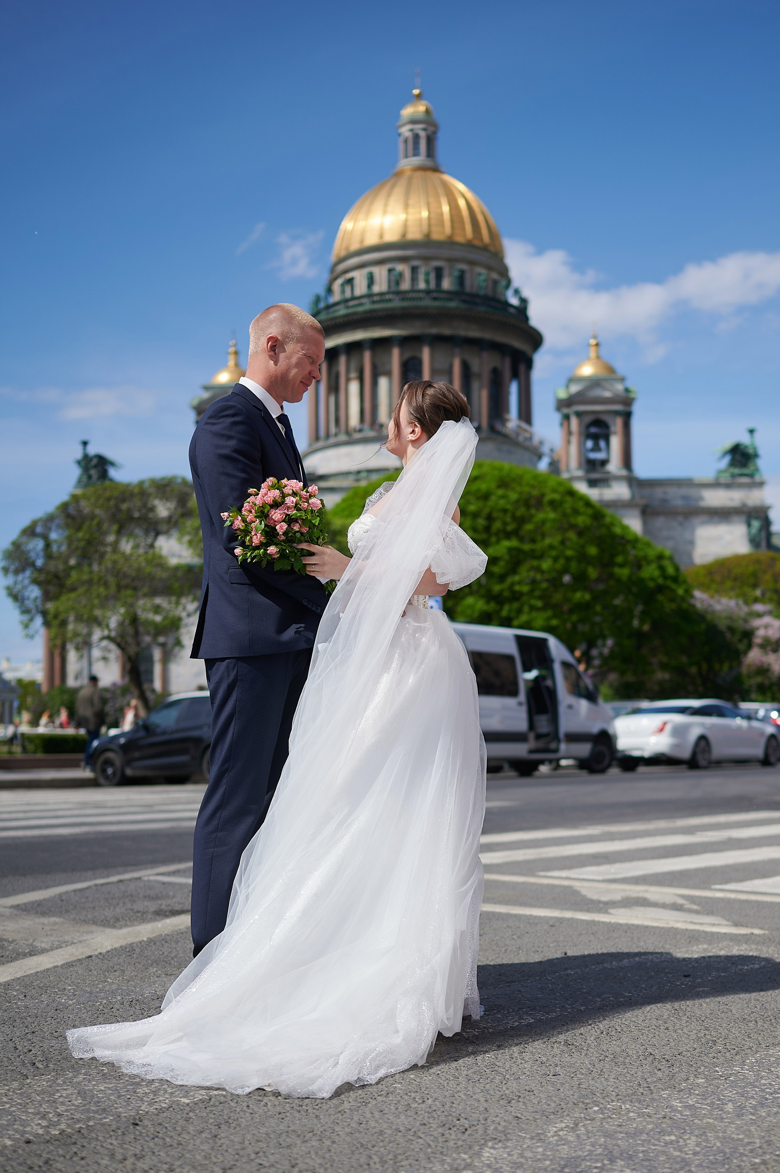 Семейный и индивидуальный фотограф на улице в Санкт-Петербурге