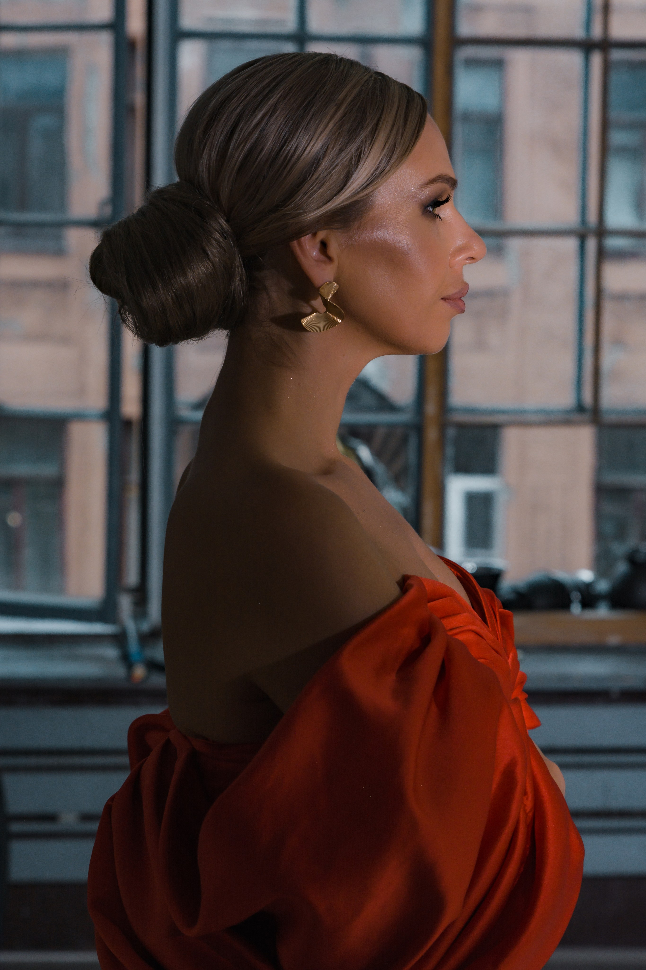 Фэшн-съёмка участниц Миссис Бизнес Гатчина 2023. Портретный фотограф в Санкт-Петербурге Дмитриева Наталия